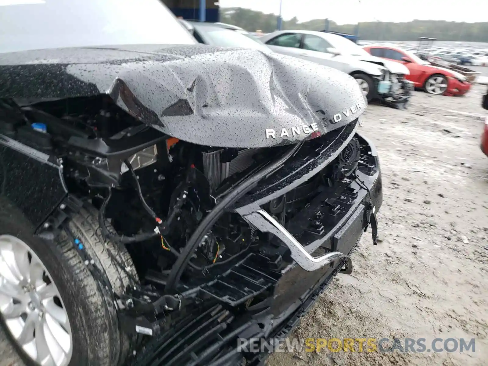 9 Photograph of a damaged car SALGS4RY8LA576984 LAND ROVER RANGEROVER 2020