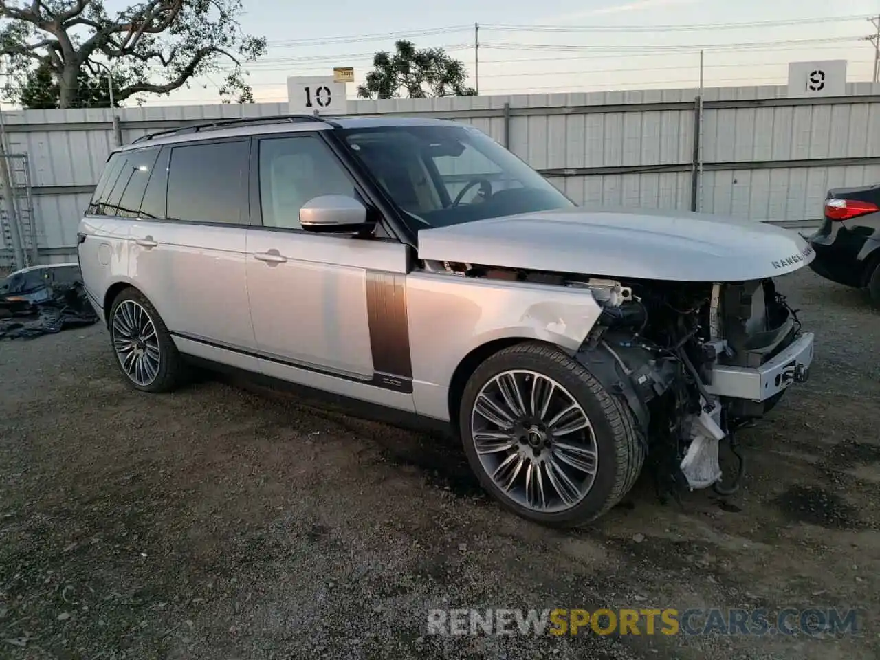 4 Фотография поврежденного автомобиля SALGS5SE0LA414854 LAND ROVER RANGEROVER 2020