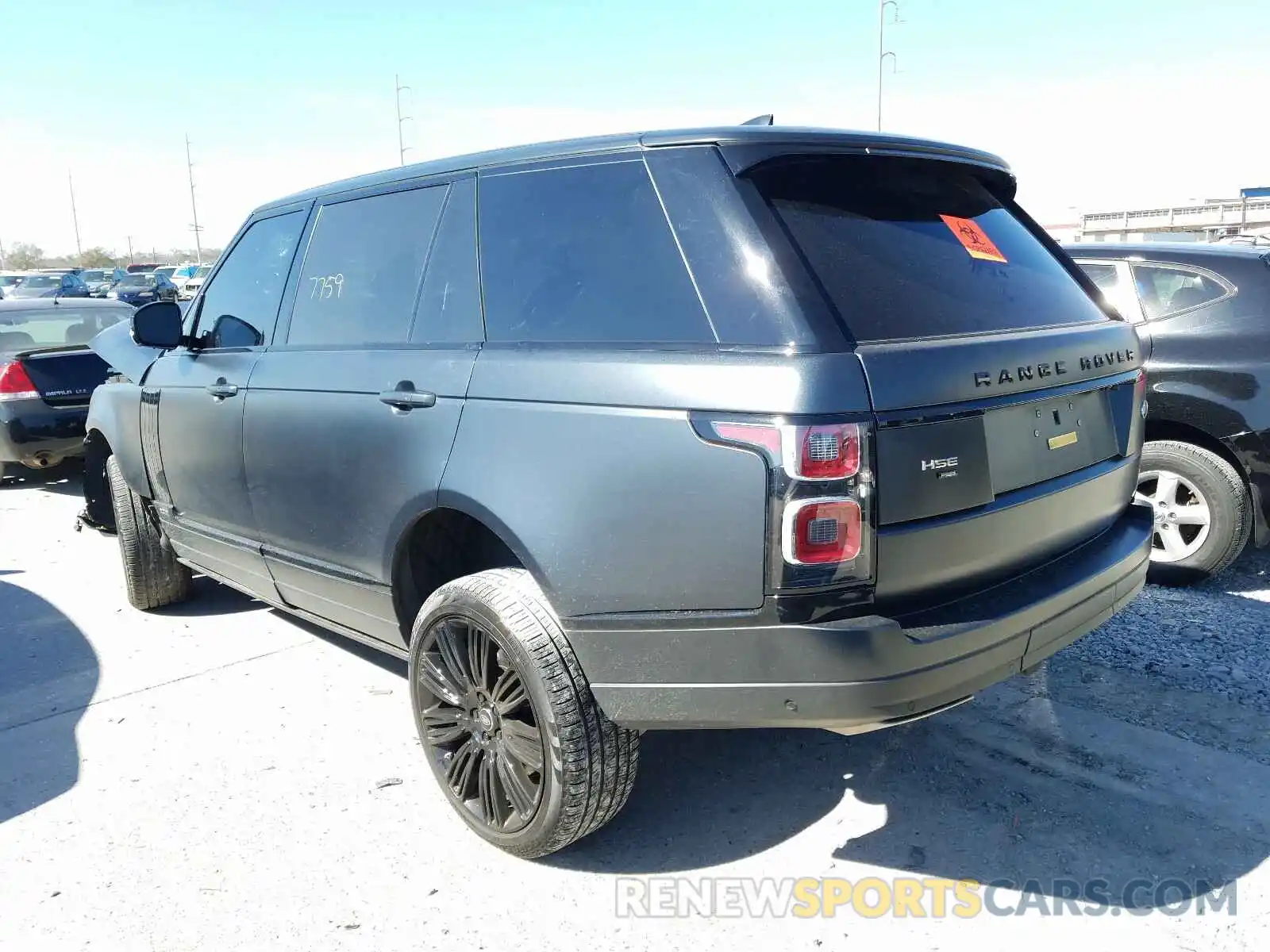 3 Photograph of a damaged car SALGS5SE3LA400592 LAND ROVER RANGEROVER 2020