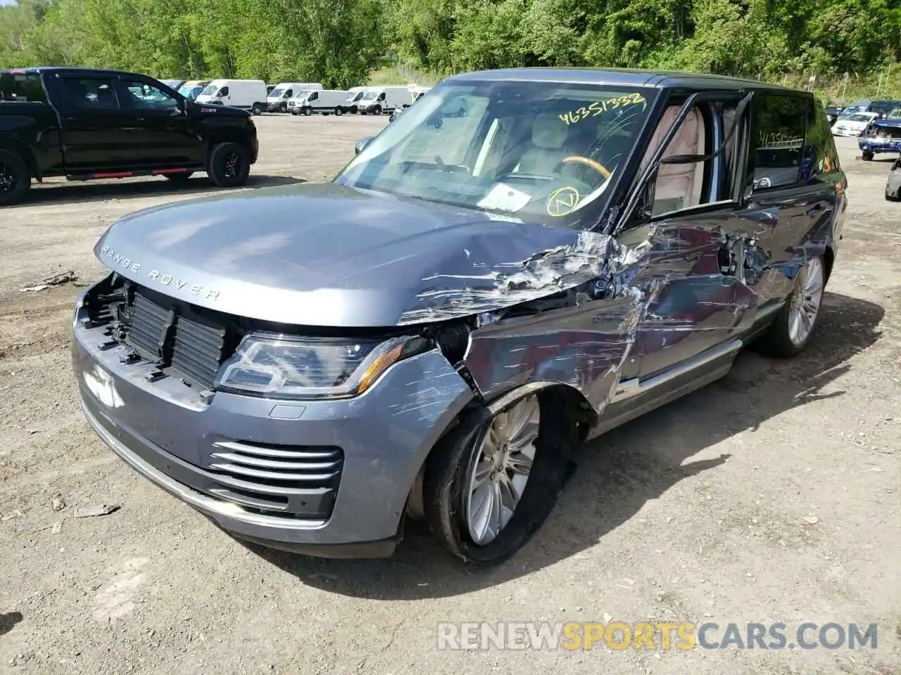 2 Фотография поврежденного автомобиля SALGS5SE5LA569576 LAND ROVER RANGEROVER 2020