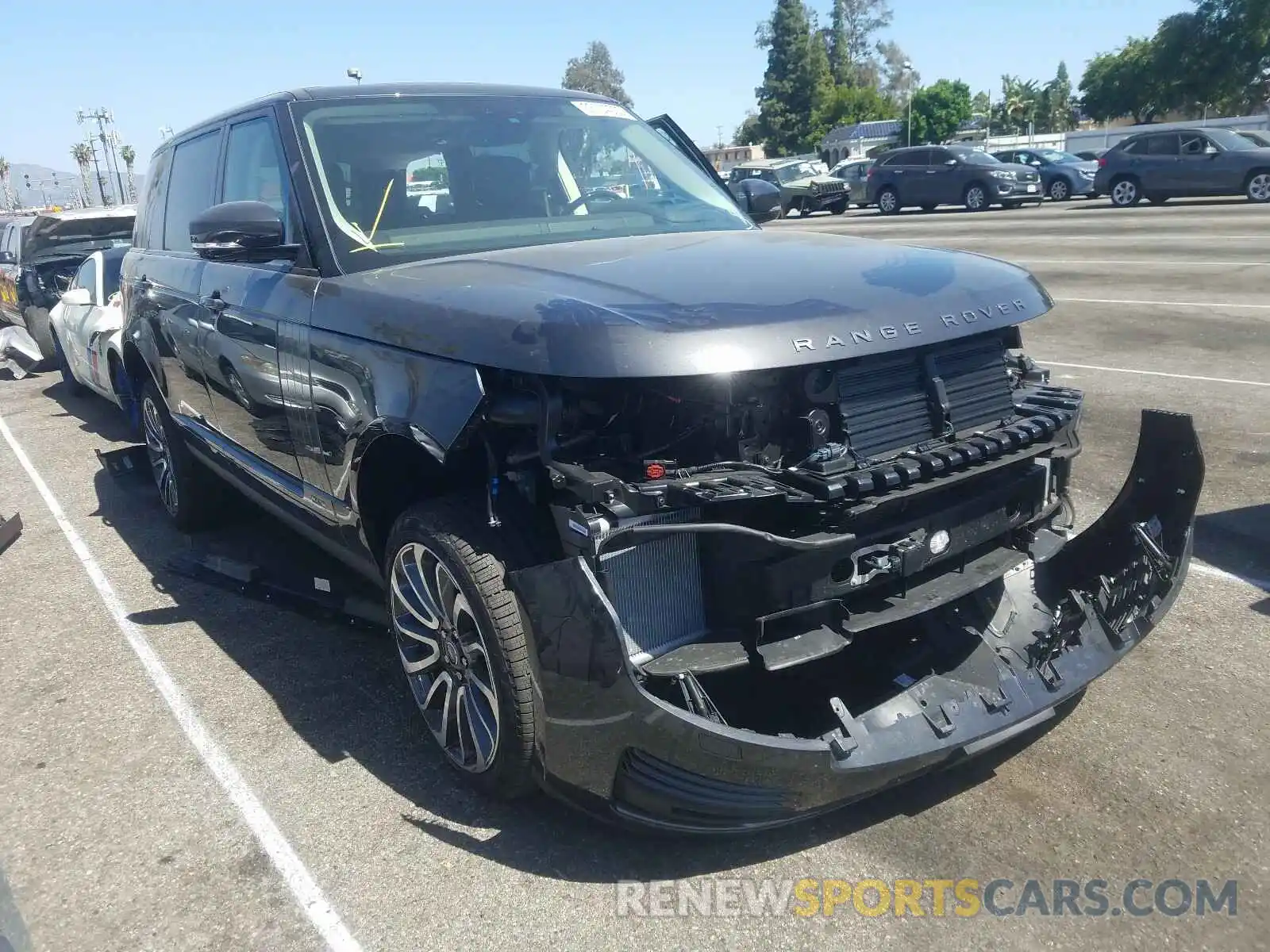 1 Photograph of a damaged car SALGS5SE5LA588113 LAND ROVER RANGEROVER 2020