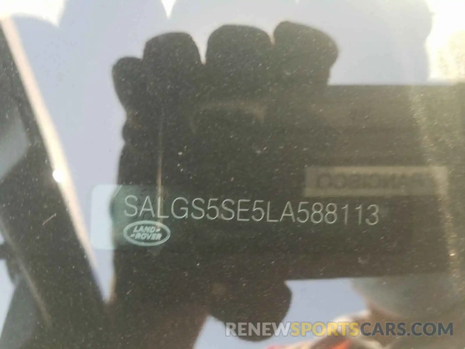 10 Photograph of a damaged car SALGS5SE5LA588113 LAND ROVER RANGEROVER 2020