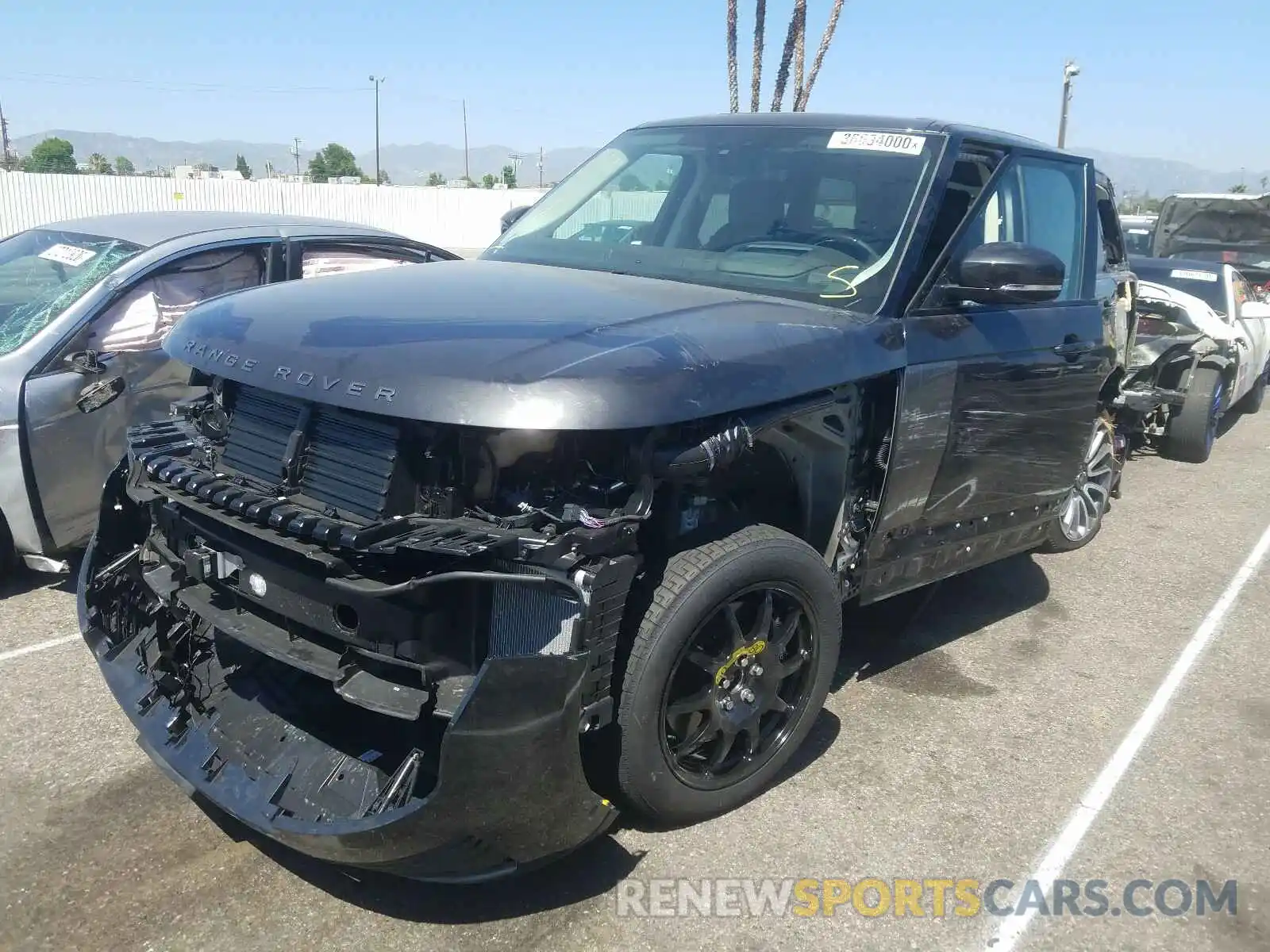 2 Photograph of a damaged car SALGS5SE5LA588113 LAND ROVER RANGEROVER 2020