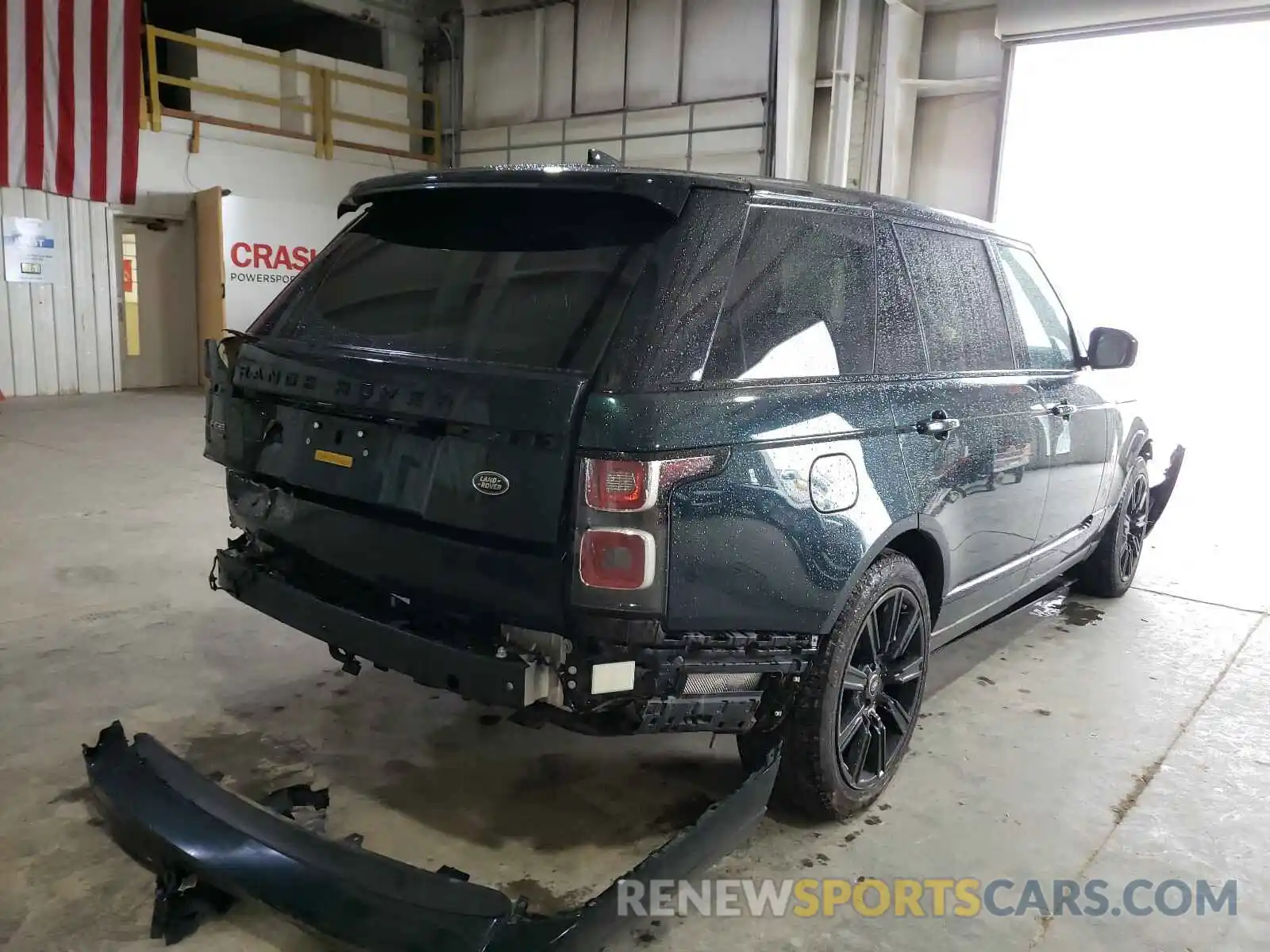 4 Photograph of a damaged car SALGS5SE5LA592498 LAND ROVER RANGEROVER 2020