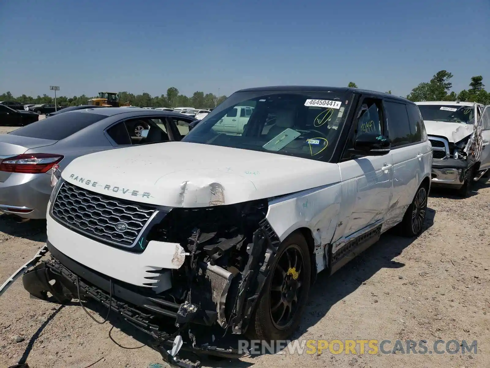 2 Photograph of a damaged car SALGS5SE6LA568419 LAND ROVER RANGEROVER 2020