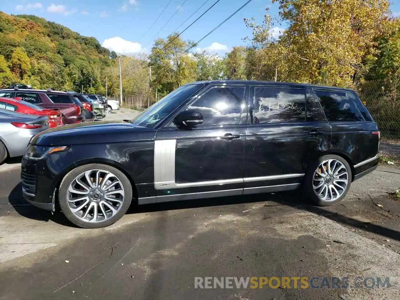 9 Photograph of a damaged car SALGS5SE8LA414794 LAND ROVER RANGEROVER 2020