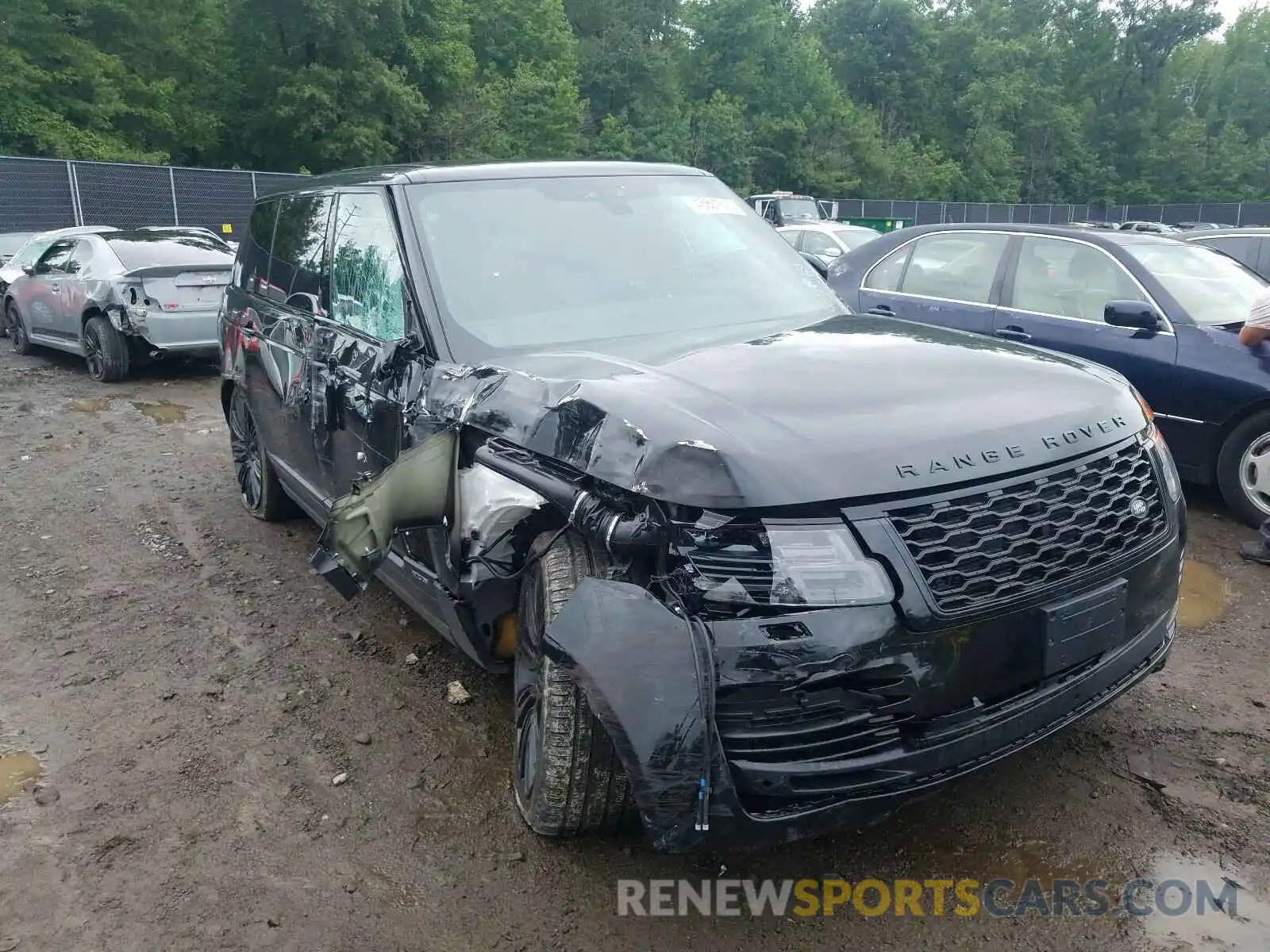 1 Photograph of a damaged car SALGS5SE8LA568843 LAND ROVER RANGEROVER 2020