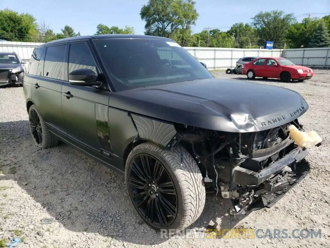 1 Photograph of a damaged car SALGS5SE9LA568723 LAND ROVER RANGEROVER 2020