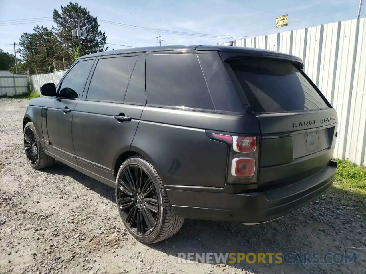 3 Photograph of a damaged car SALGS5SE9LA568723 LAND ROVER RANGEROVER 2020