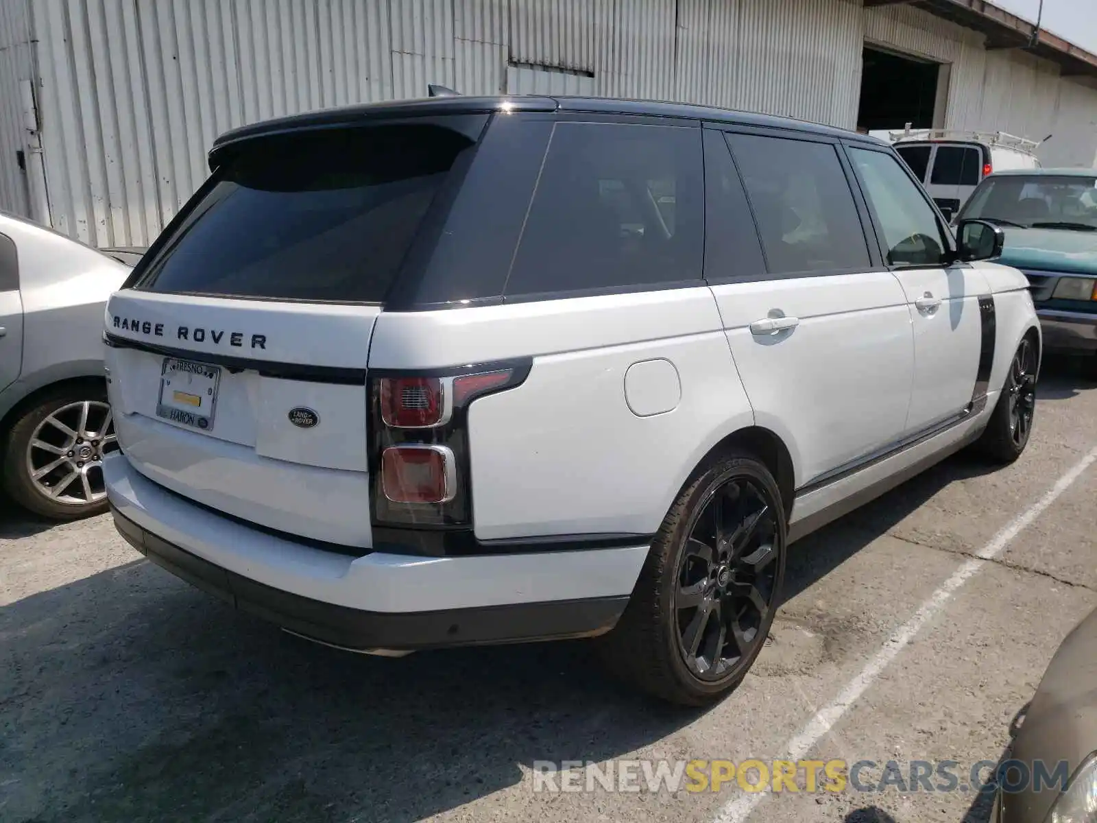 4 Photograph of a damaged car SALGS5SE9LA594612 LAND ROVER RANGEROVER 2020