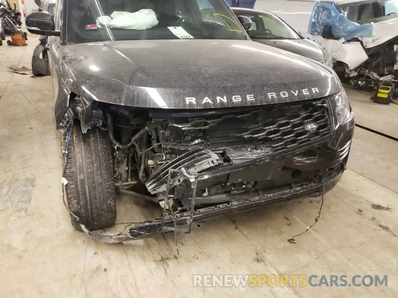 9 Photograph of a damaged car SALGS5SEXLA414506 LAND ROVER RANGEROVER 2020