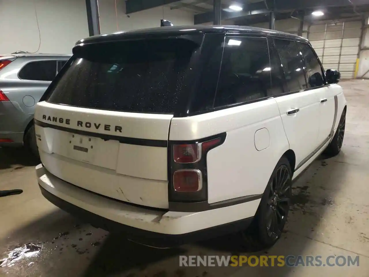 4 Фотография поврежденного автомобиля SALGV2SE4LA405368 LAND ROVER RANGEROVER 2020