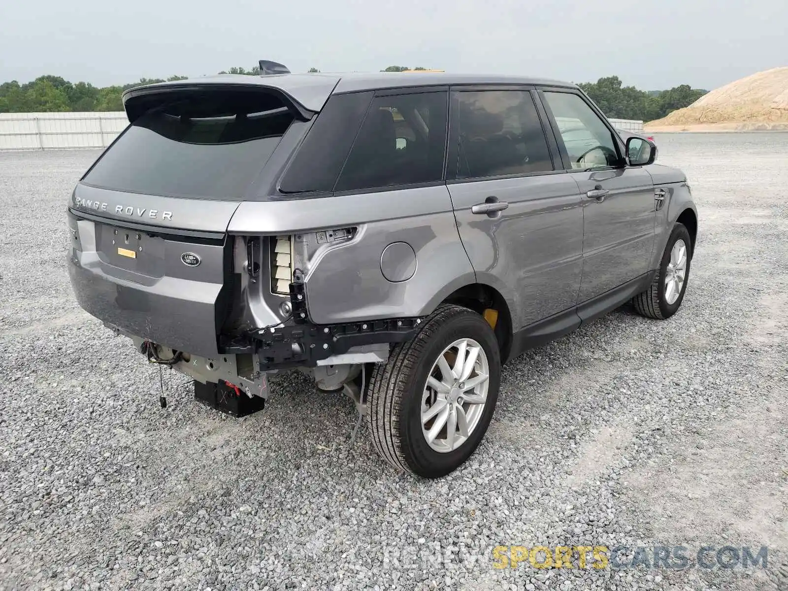 4 Photograph of a damaged car SALWG2SU0LA746134 LAND ROVER RANGEROVER 2020