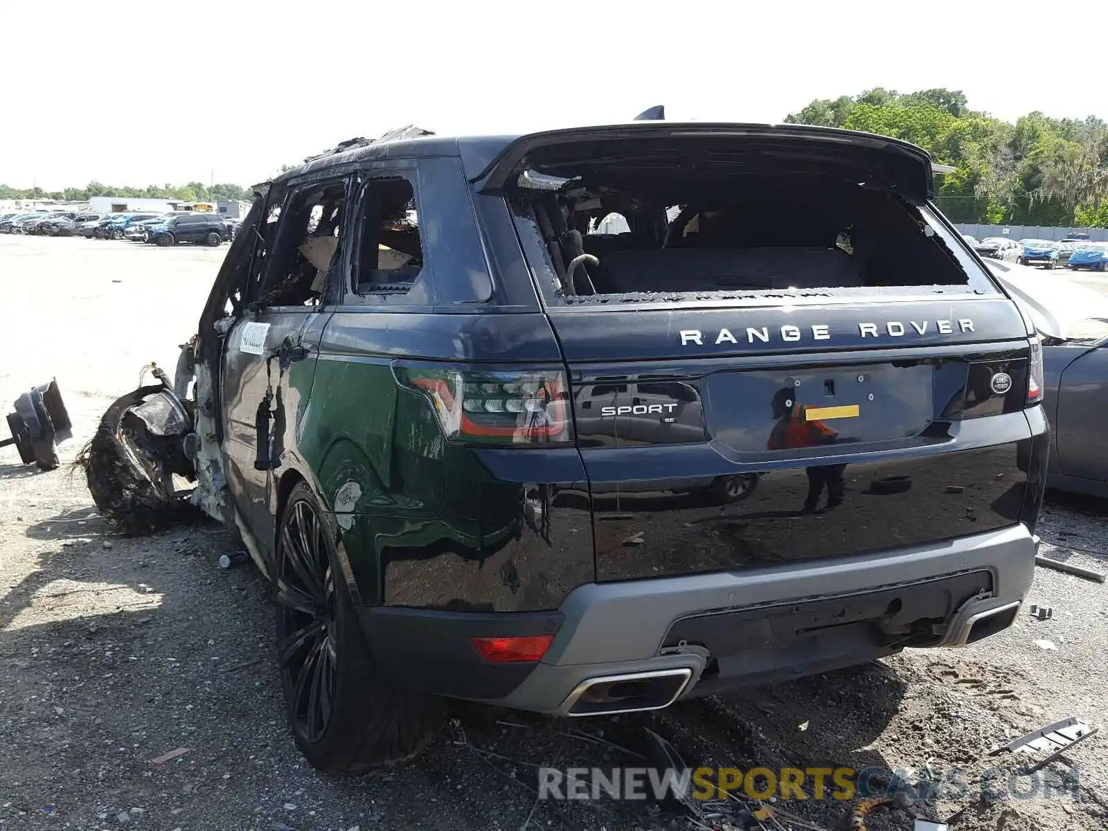 3 Photograph of a damaged car SALWG2SU4LA714593 LAND ROVER RANGEROVER 2020