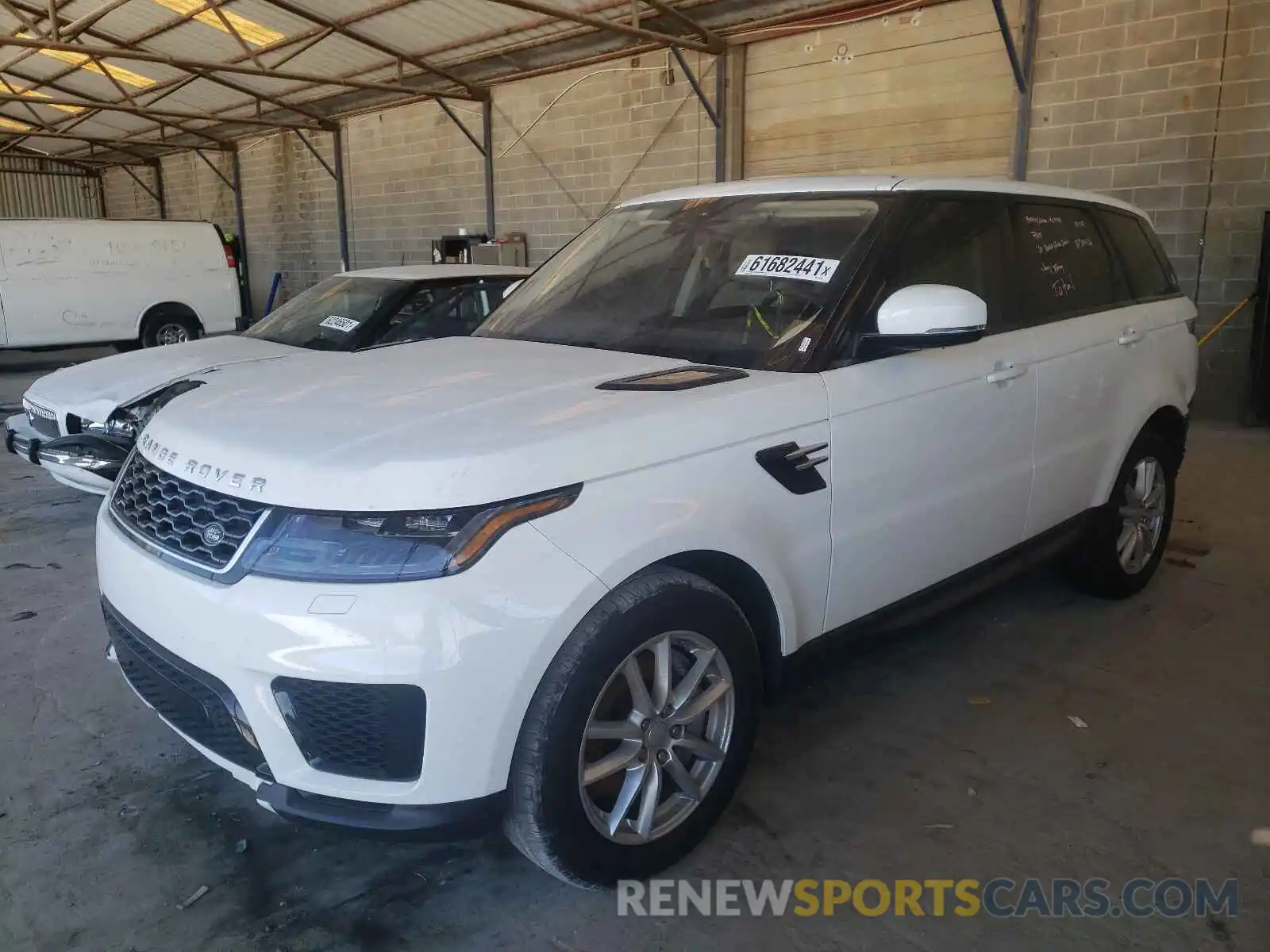 2 Photograph of a damaged car SALWG2SU6LA706169 LAND ROVER RANGEROVER 2020