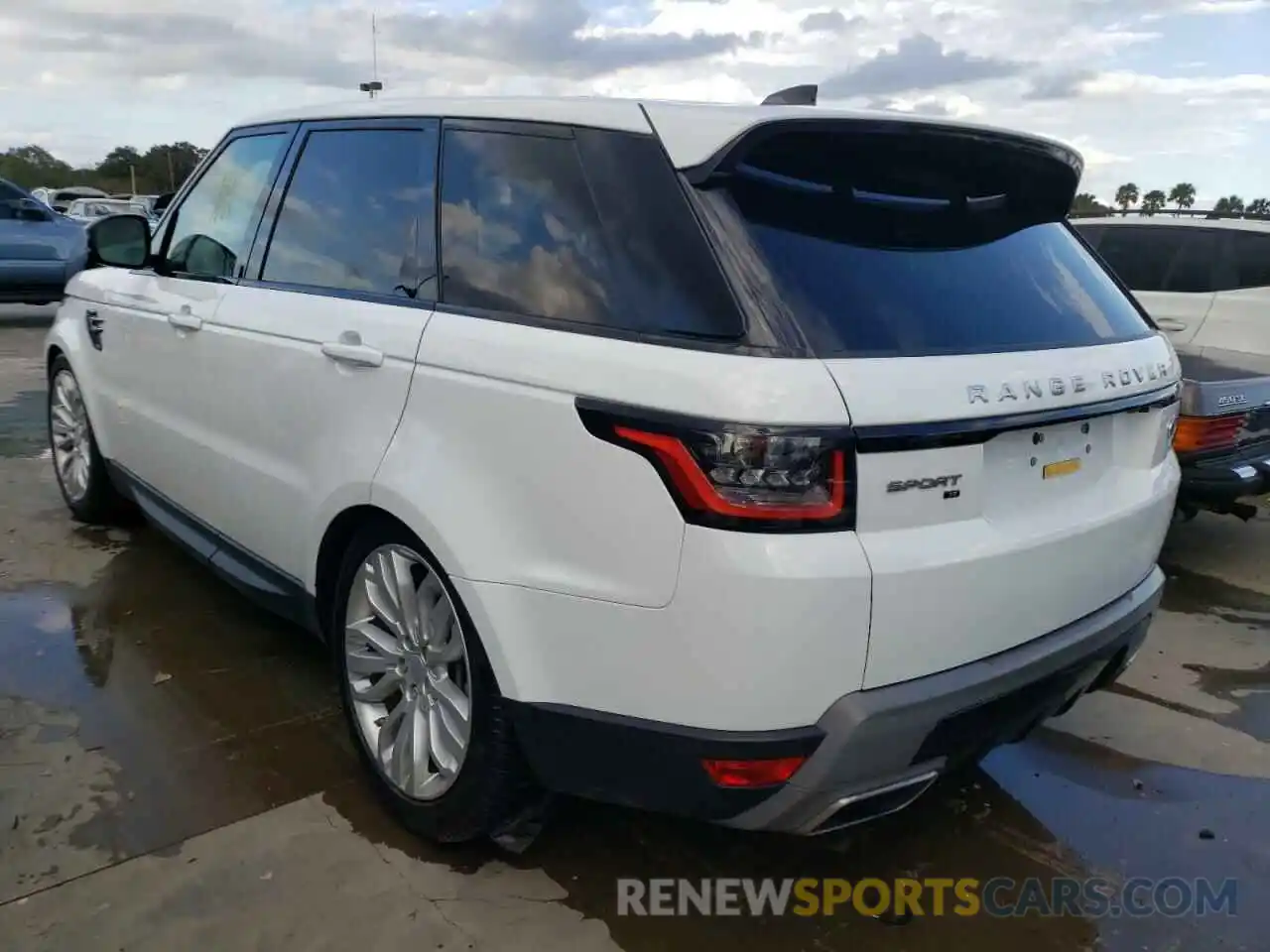 3 Photograph of a damaged car SALWG2SU8LA721997 LAND ROVER RANGEROVER 2020