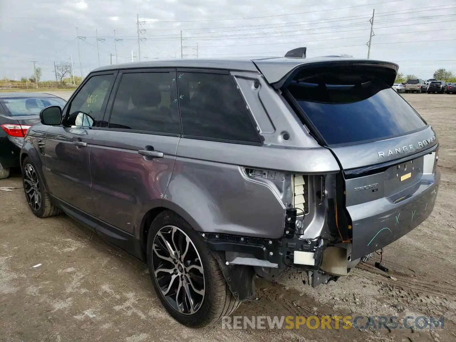 3 Photograph of a damaged car SALWG2SU9LA886411 LAND ROVER RANGEROVER 2020