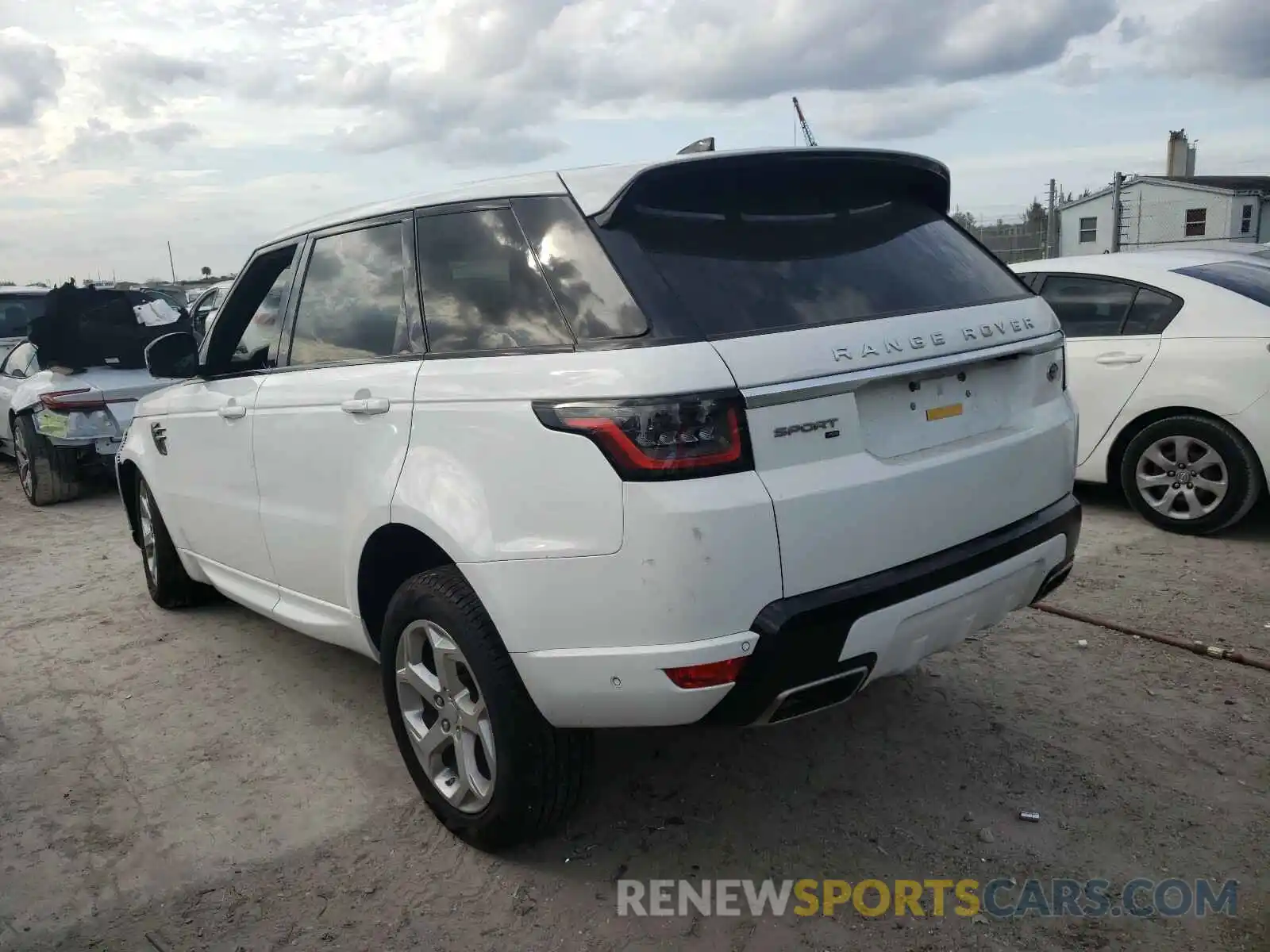 3 Фотография поврежденного автомобиля SALWR2RK1LA882836 LAND ROVER RANGEROVER 2020