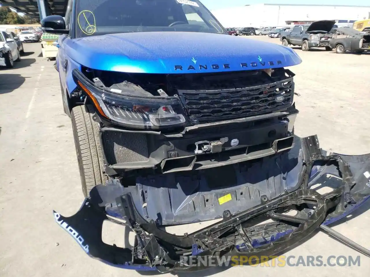 9 Photograph of a damaged car SALWR2RK4LA748192 LAND ROVER RANGEROVER 2020