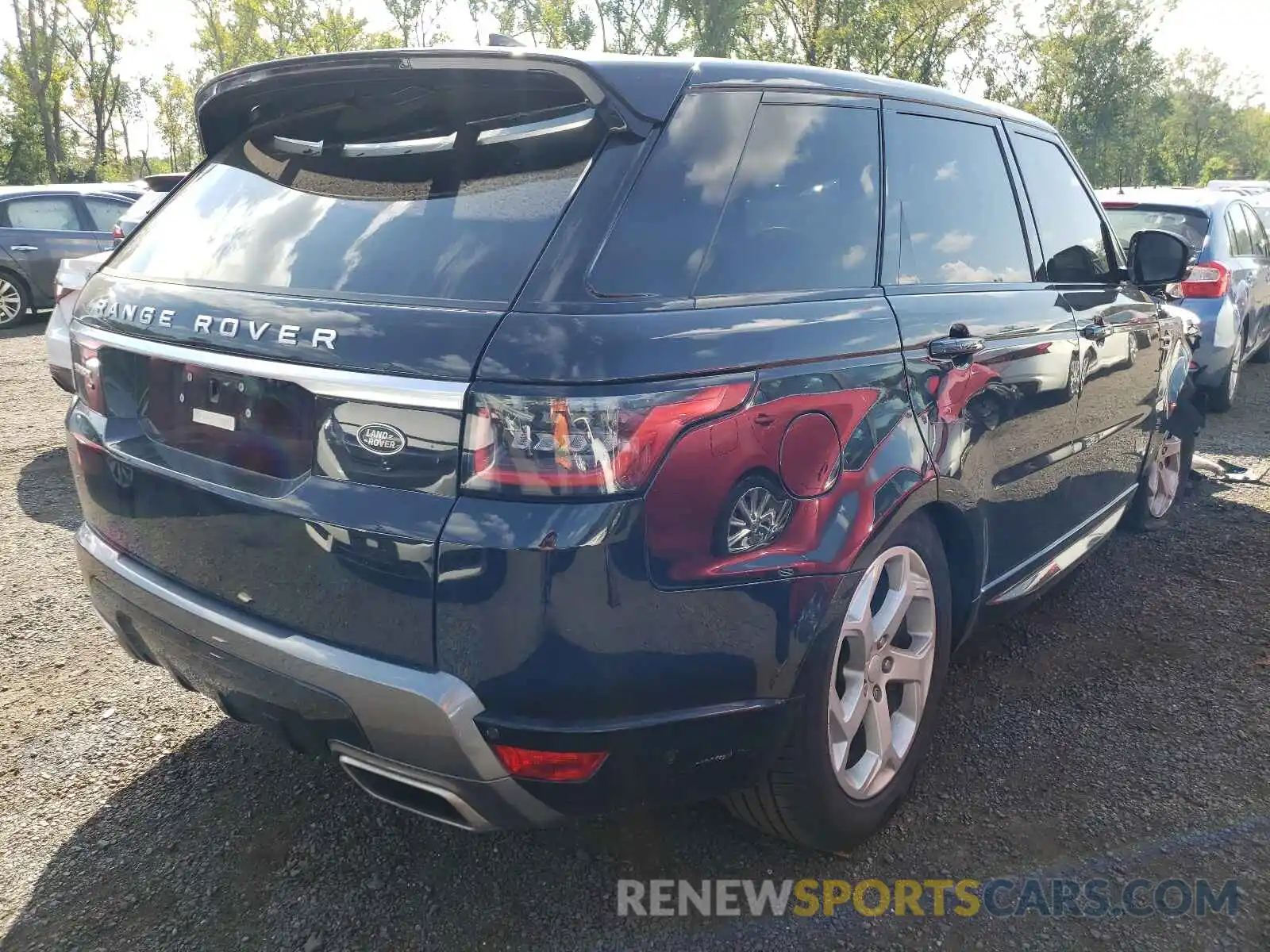 4 Photograph of a damaged car SALWR2RK5LA896982 LAND ROVER RANGEROVER 2020