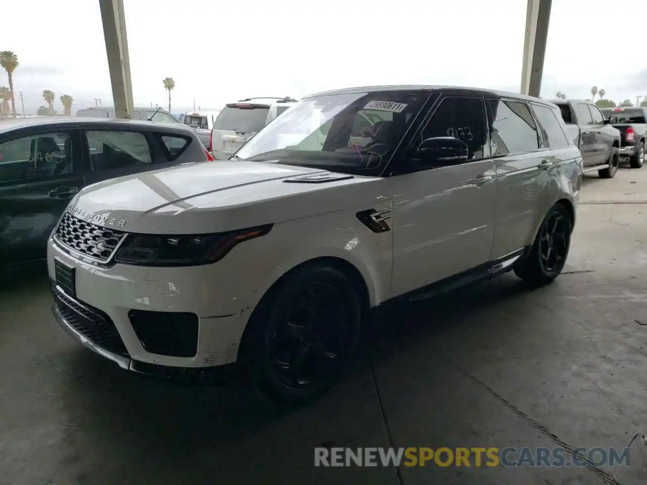 2 Photograph of a damaged car SALWR2RY4LA702219 LAND ROVER RANGEROVER 2020