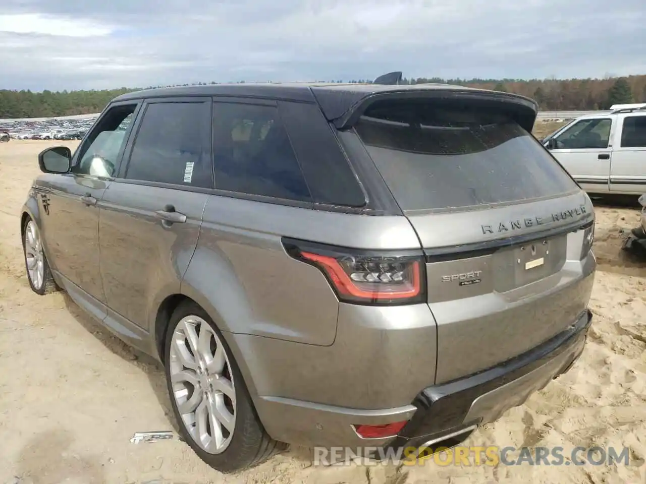 3 Photograph of a damaged car SALWR2SE0LA891077 LAND ROVER RANGEROVER 2020