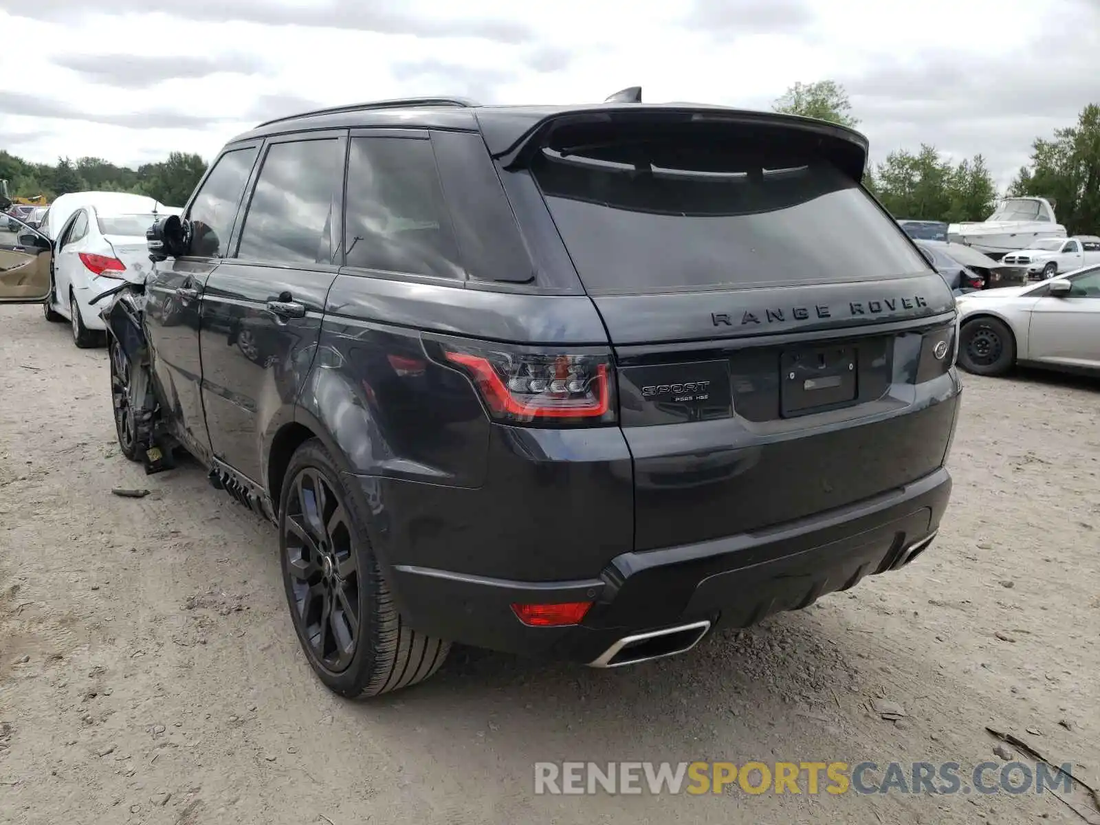 3 Photograph of a damaged car SALWR2SE1LA704588 LAND ROVER RANGEROVER 2020