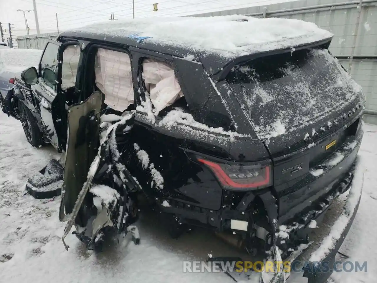 3 Photograph of a damaged car SALWR2SE1LA710505 LAND ROVER RANGEROVER 2020