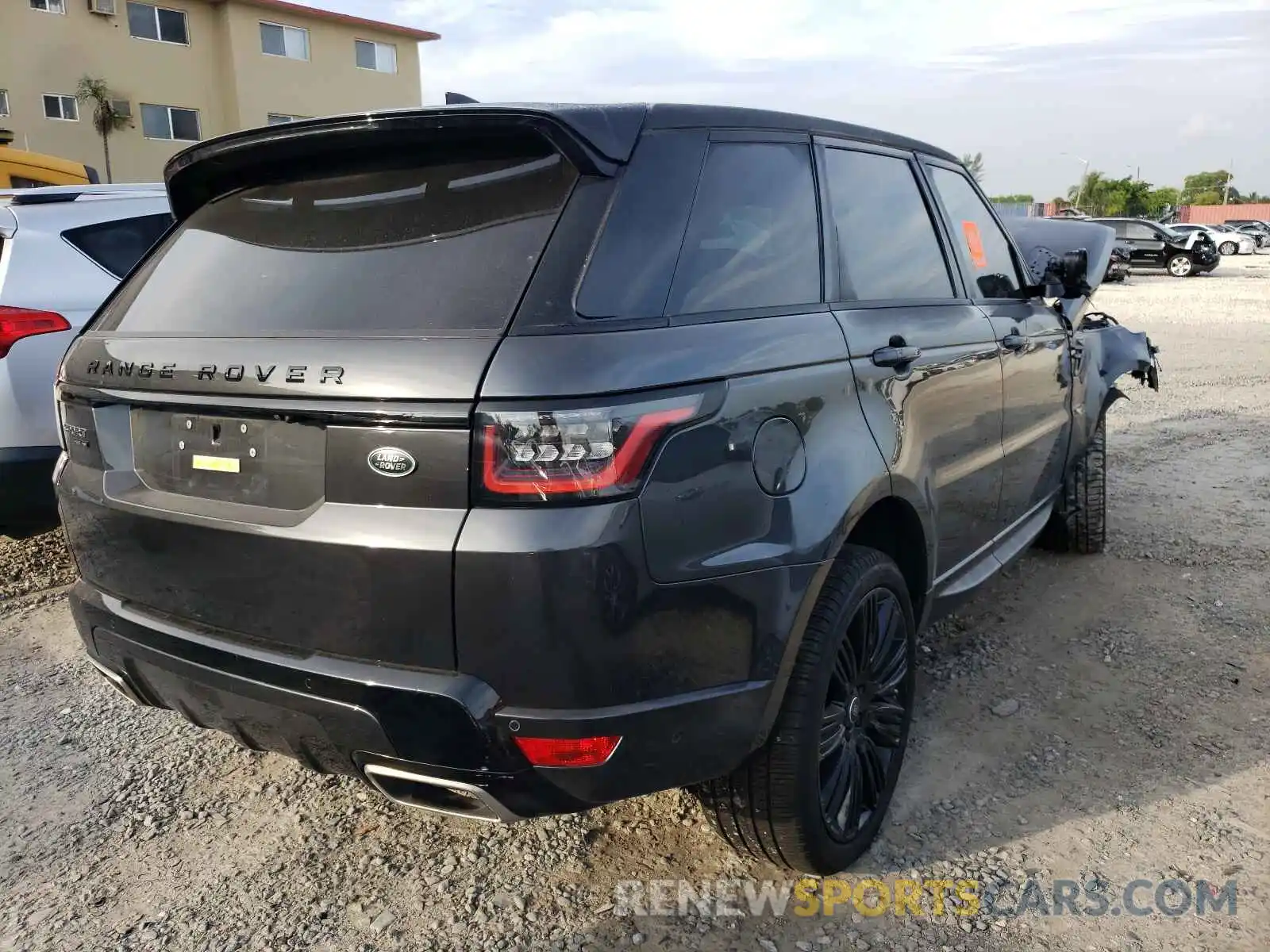 4 Фотография поврежденного автомобиля SALWR2SE1LA744993 LAND ROVER RANGEROVER 2020