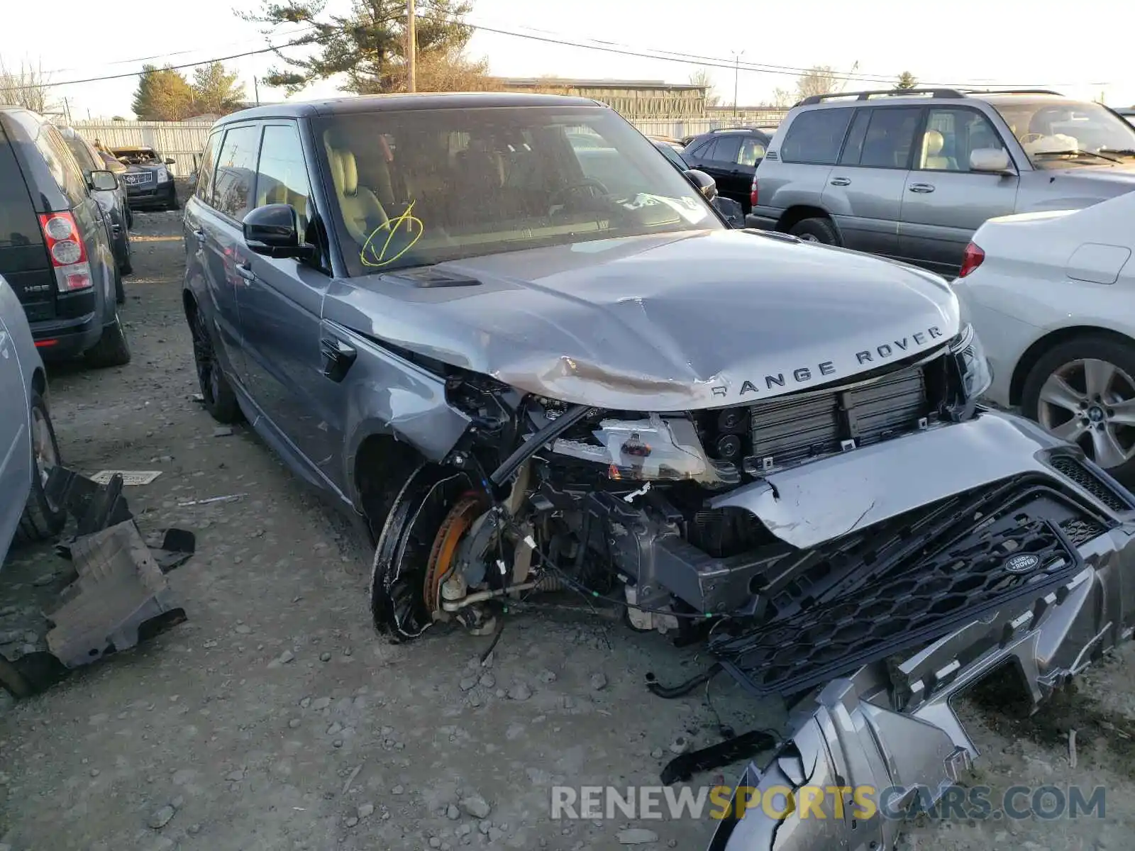 1 Photograph of a damaged car SALWR2SE2LA718029 LAND ROVER RANGEROVER 2020