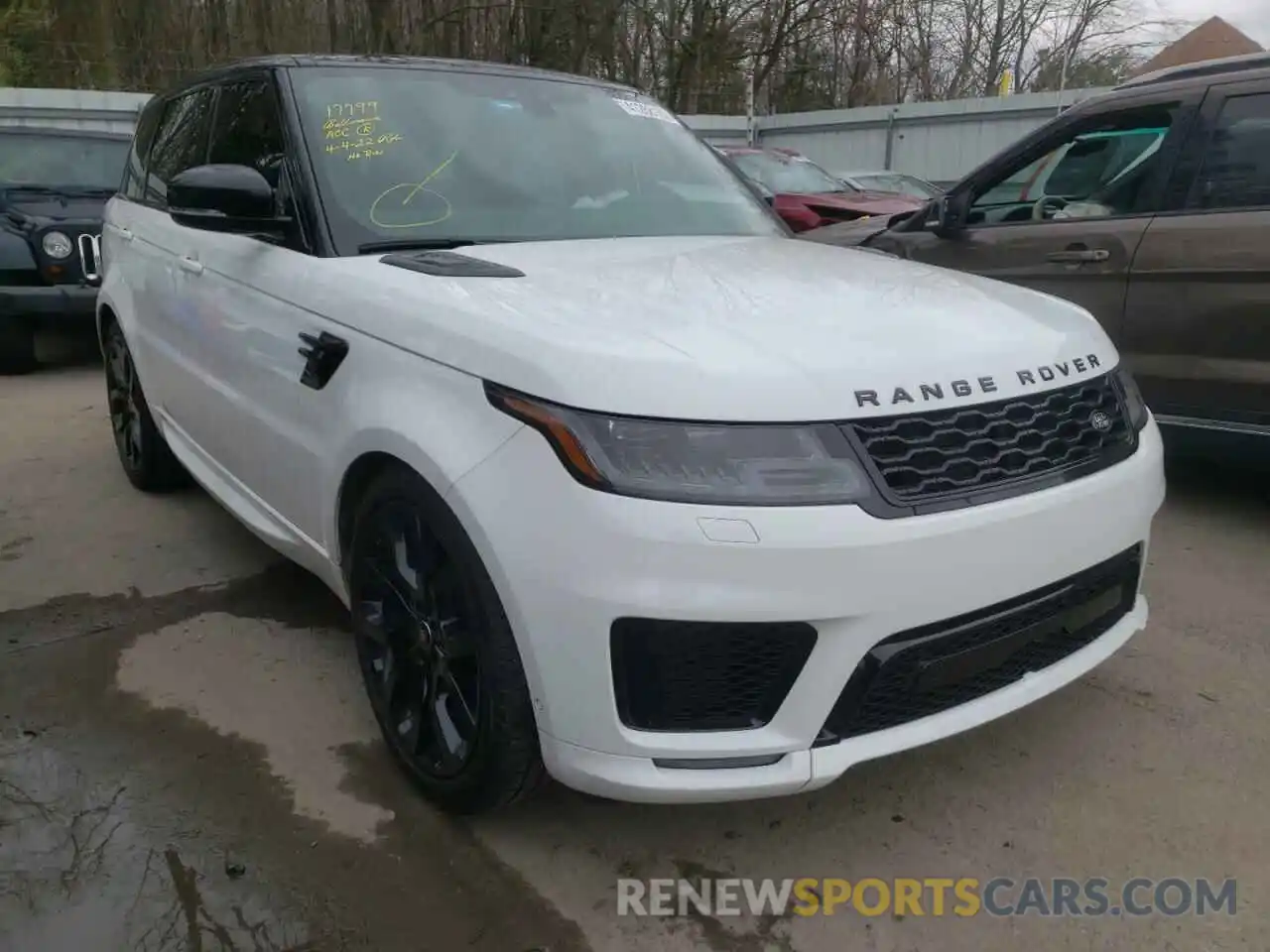 1 Photograph of a damaged car SALWR2SE2LA732920 LAND ROVER RANGEROVER 2020