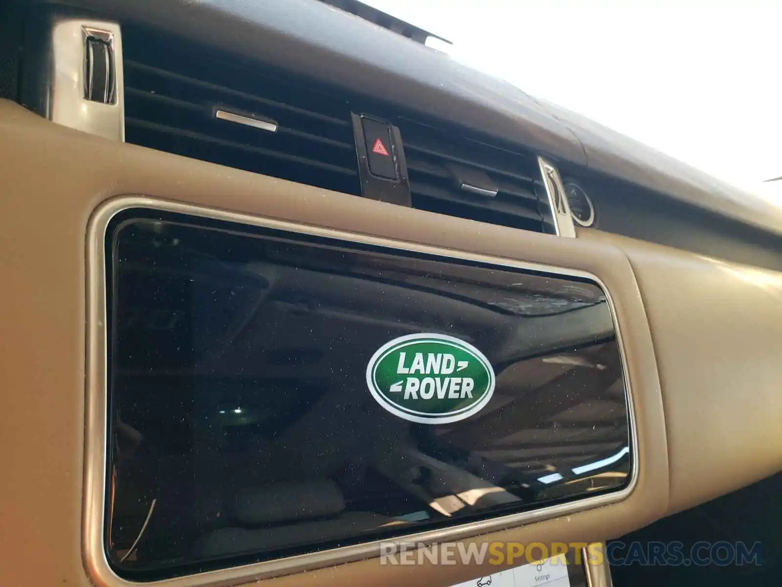 9 Photograph of a damaged car SALWR2SE2LA878198 LAND ROVER RANGEROVER 2020