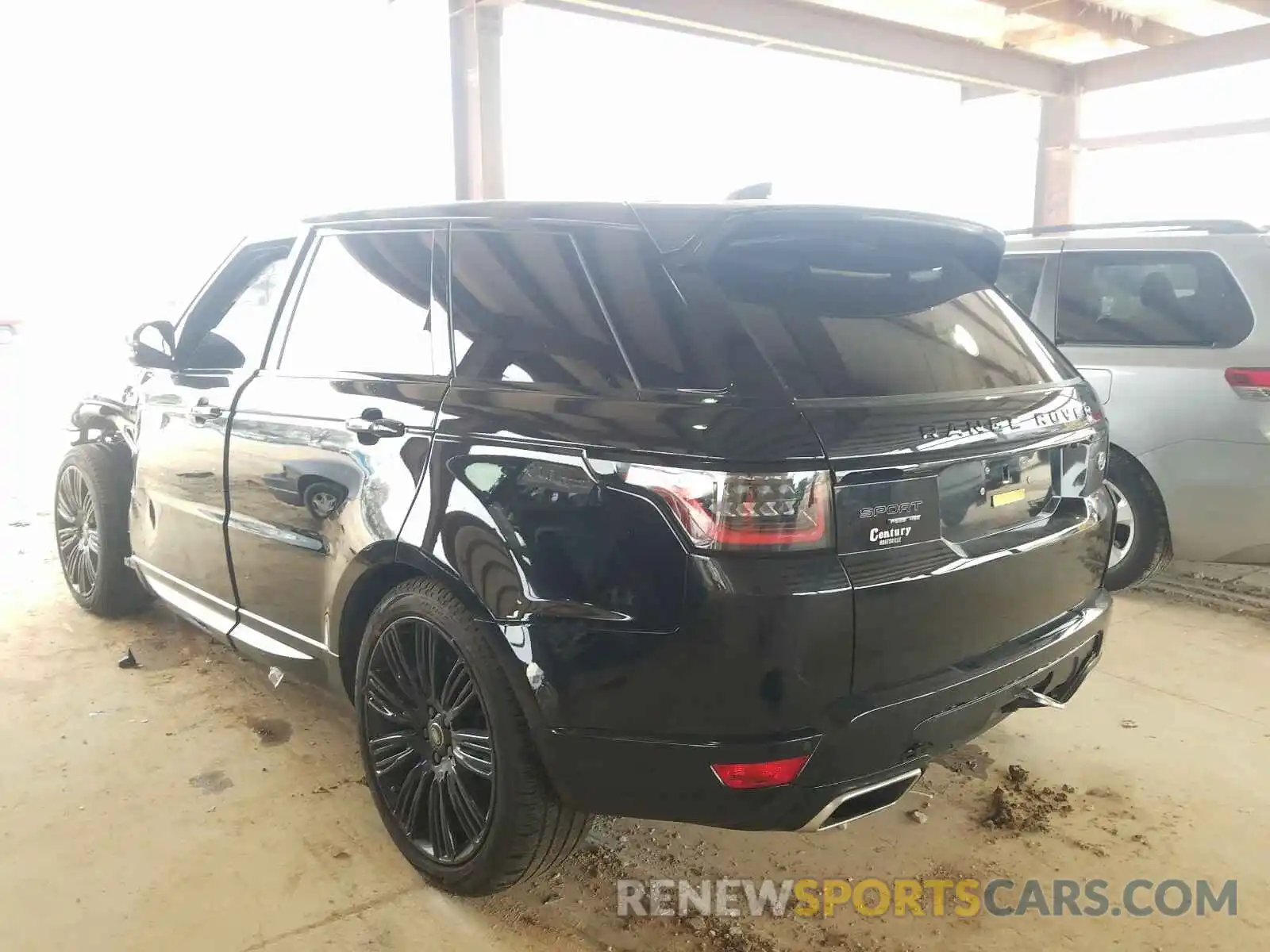 3 Photograph of a damaged car SALWR2SE3LA887301 LAND ROVER RANGEROVER 2020