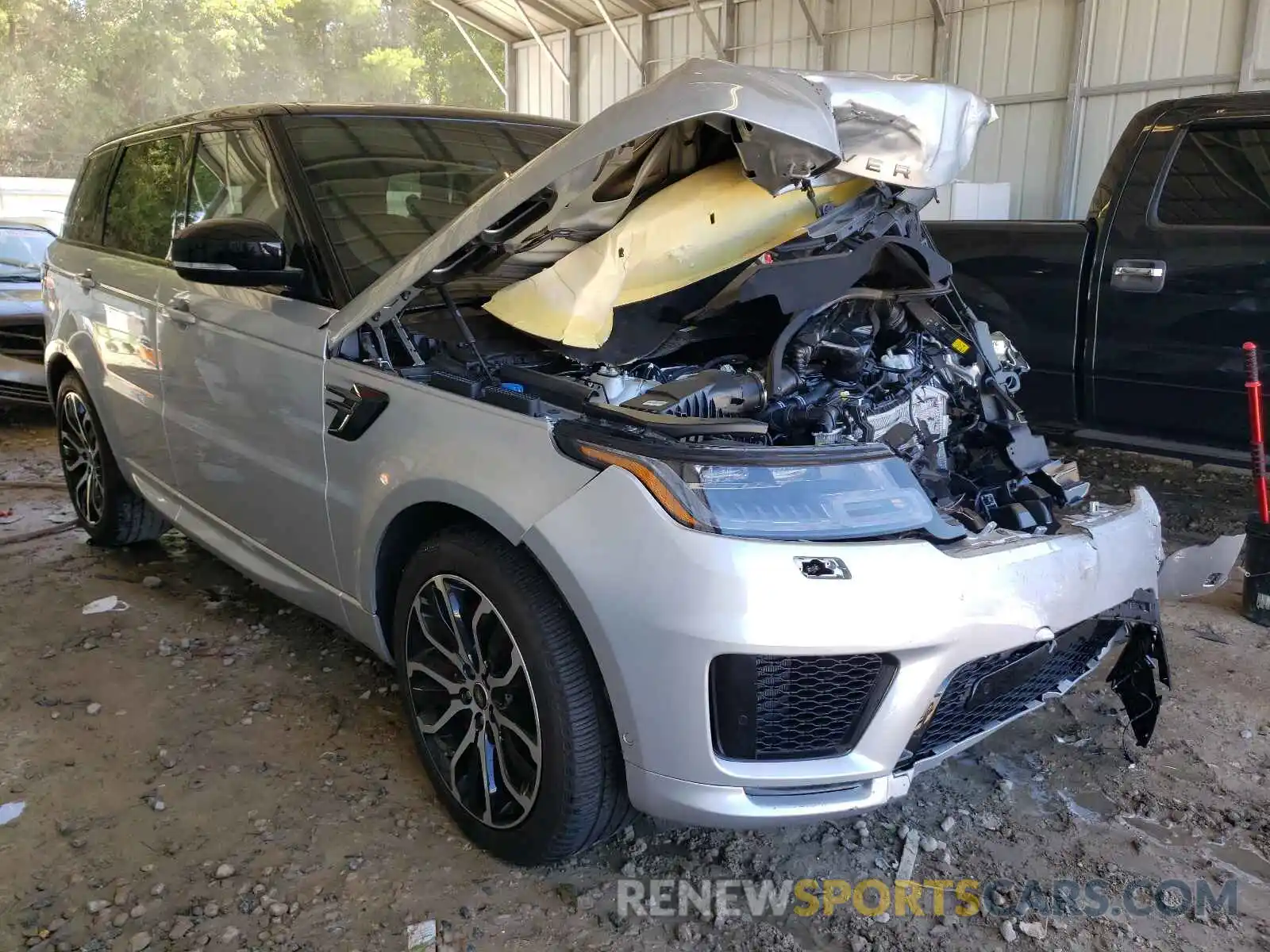 1 Photograph of a damaged car SALWR2SE4LA714774 LAND ROVER RANGEROVER 2020