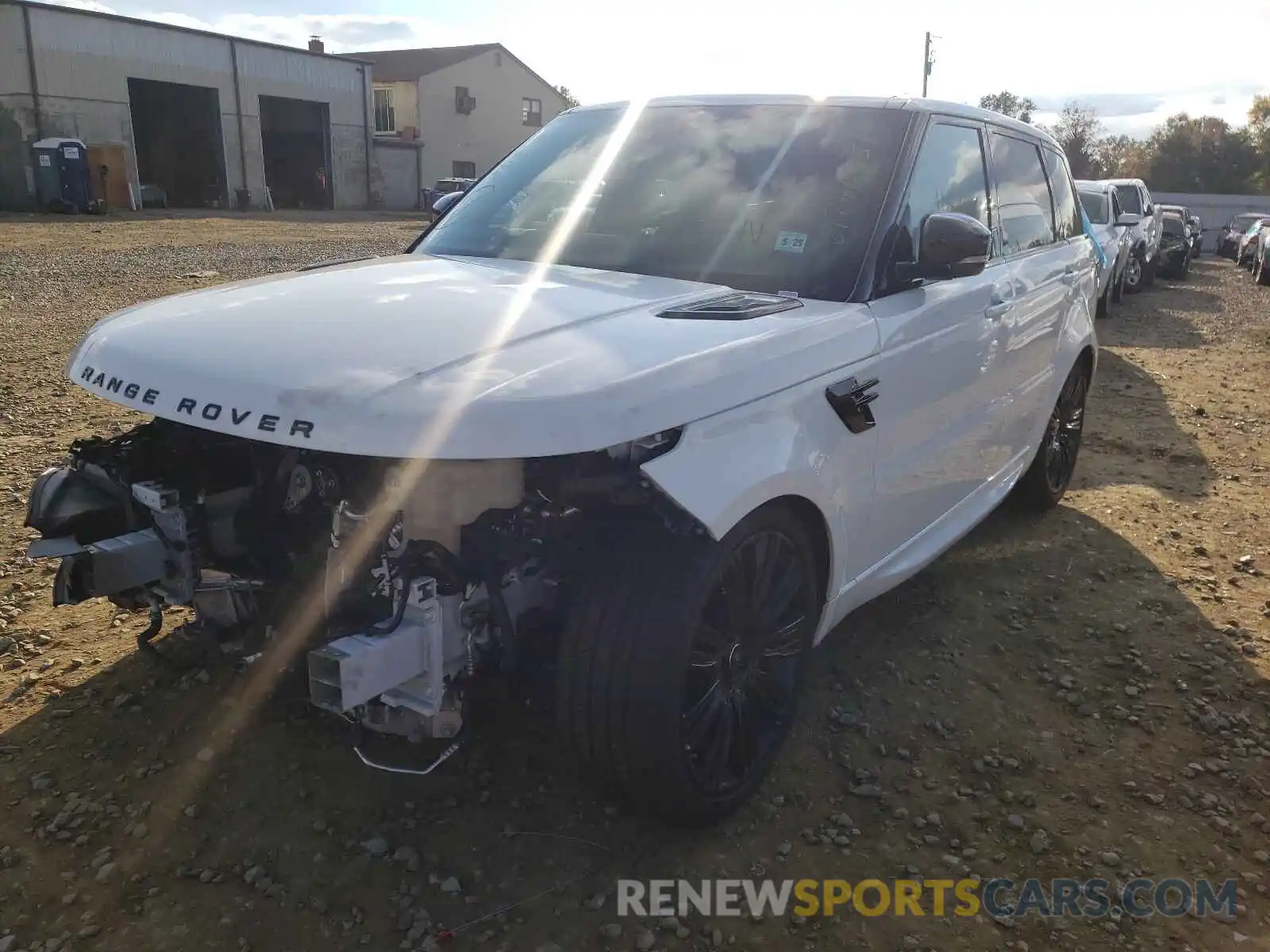 2 Photograph of a damaged car SALWR2SE4LA735687 LAND ROVER RANGEROVER 2020