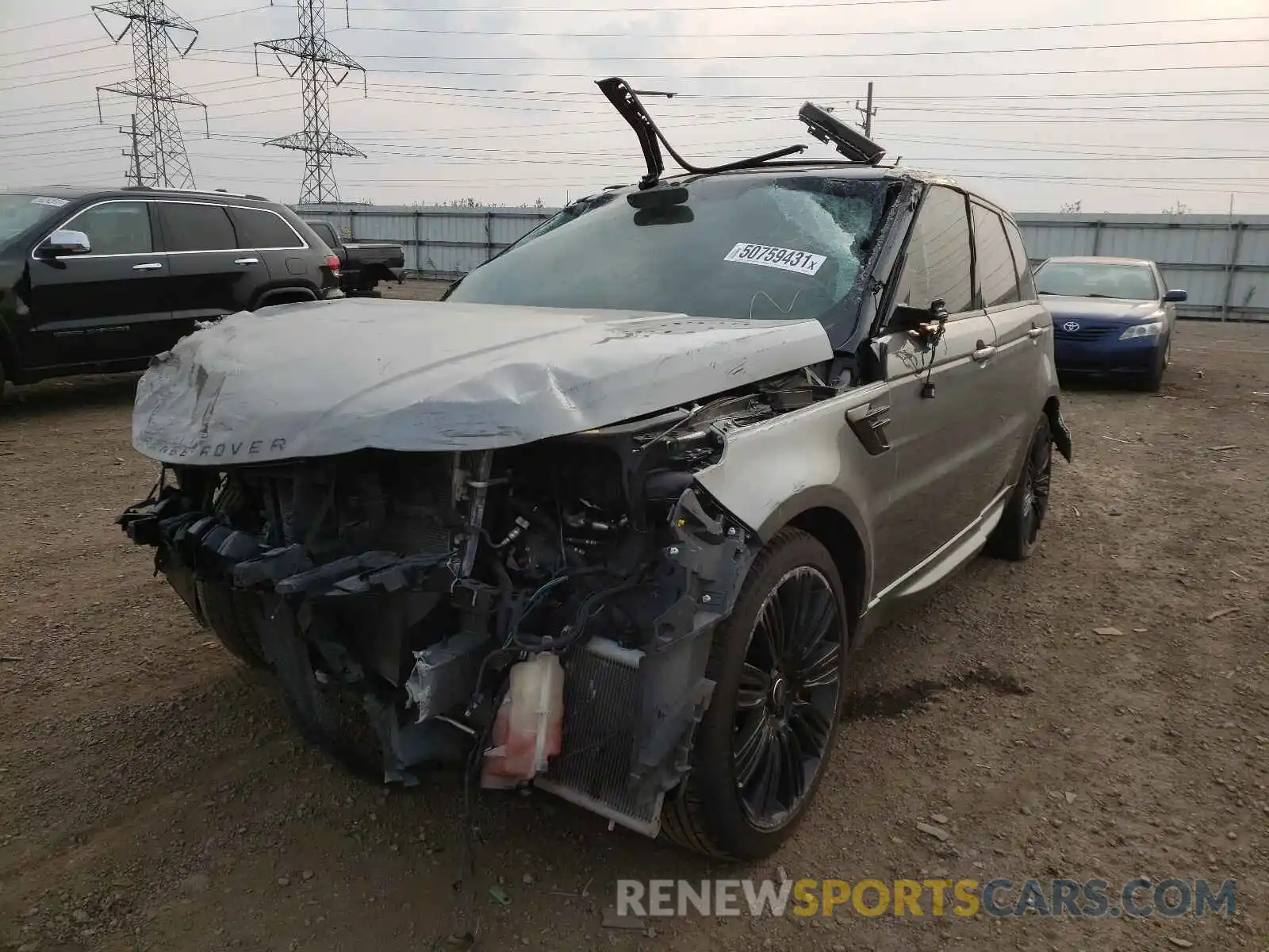 2 Photograph of a damaged car SALWR2SE4LA880681 LAND ROVER RANGEROVER 2020