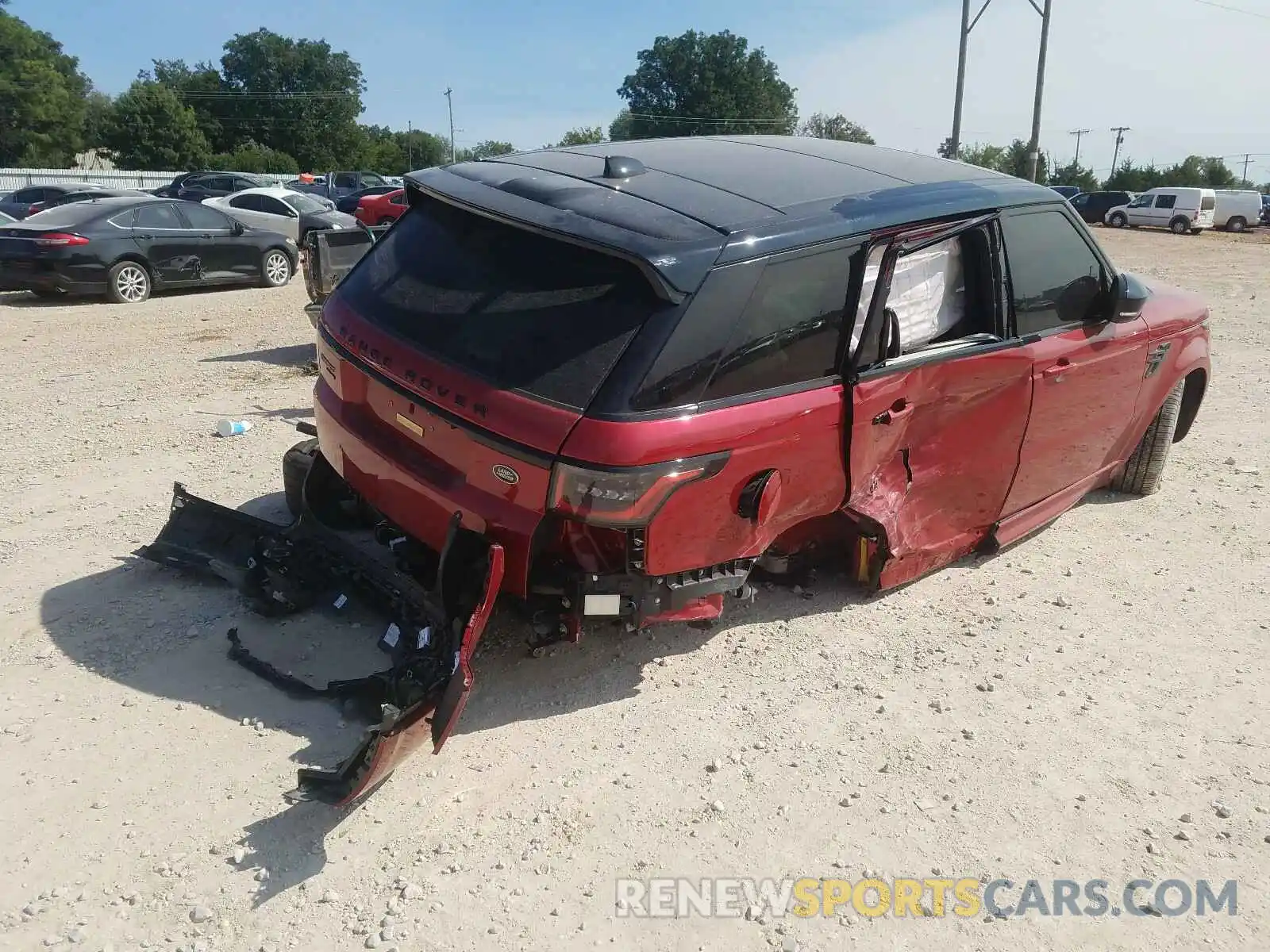 4 Photograph of a damaged car SALWR2SE4LA892779 LAND ROVER RANGEROVER 2020