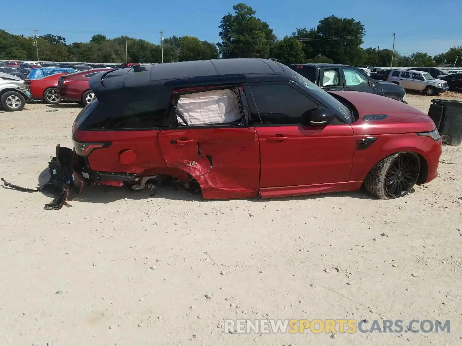 9 Photograph of a damaged car SALWR2SE4LA892779 LAND ROVER RANGEROVER 2020