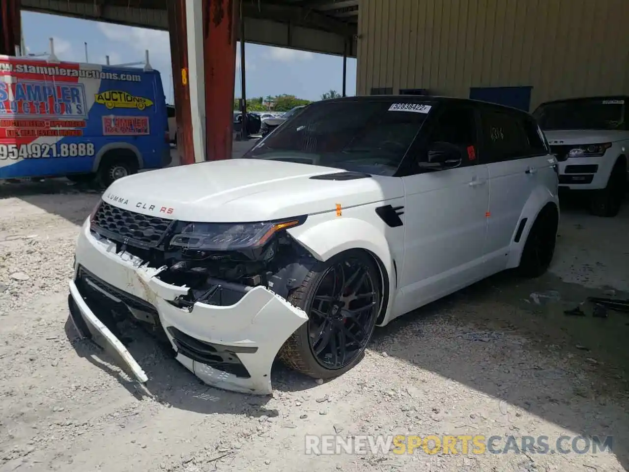 2 Photograph of a damaged car SALWR2SE6LA731009 LAND ROVER RANGEROVER 2020