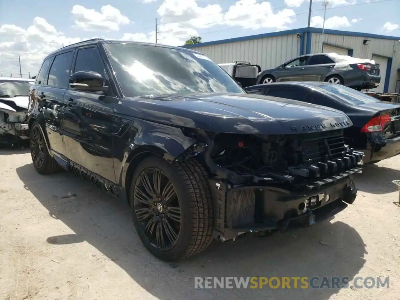 1 Photograph of a damaged car SALWR2SE8LA877153 LAND ROVER RANGEROVER 2020