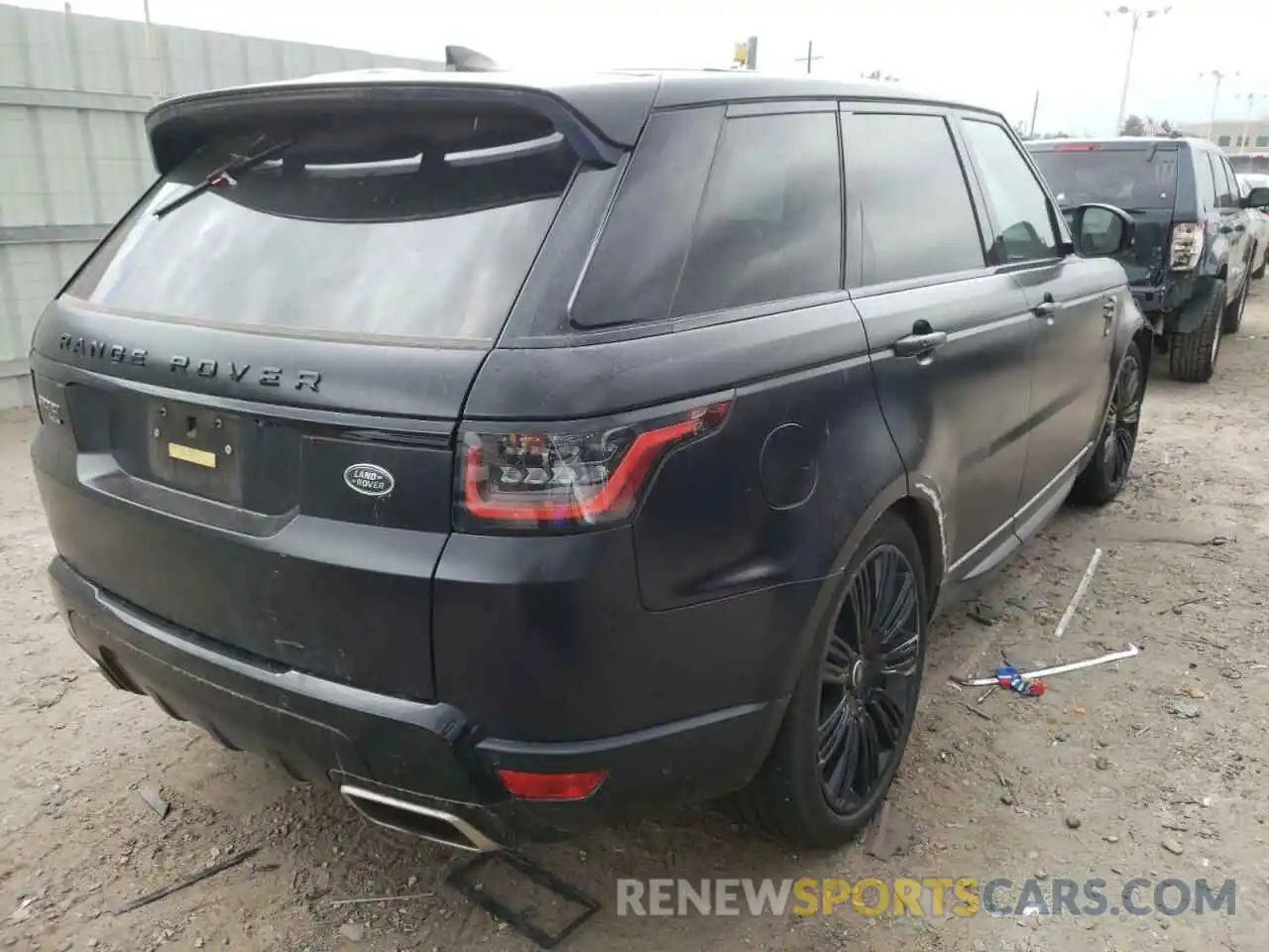 4 Фотография поврежденного автомобиля SALWR2SE9LA735975 LAND ROVER RANGEROVER 2020