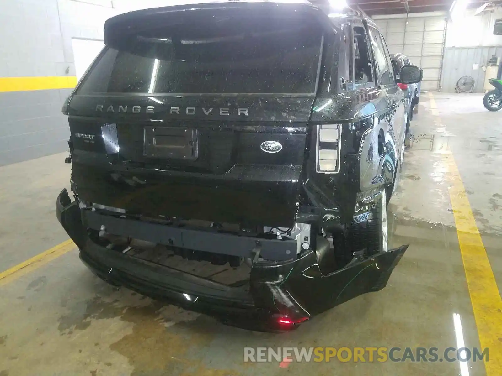 9 Photograph of a damaged car SALWR2SEXLA878935 LAND ROVER RANGEROVER 2020