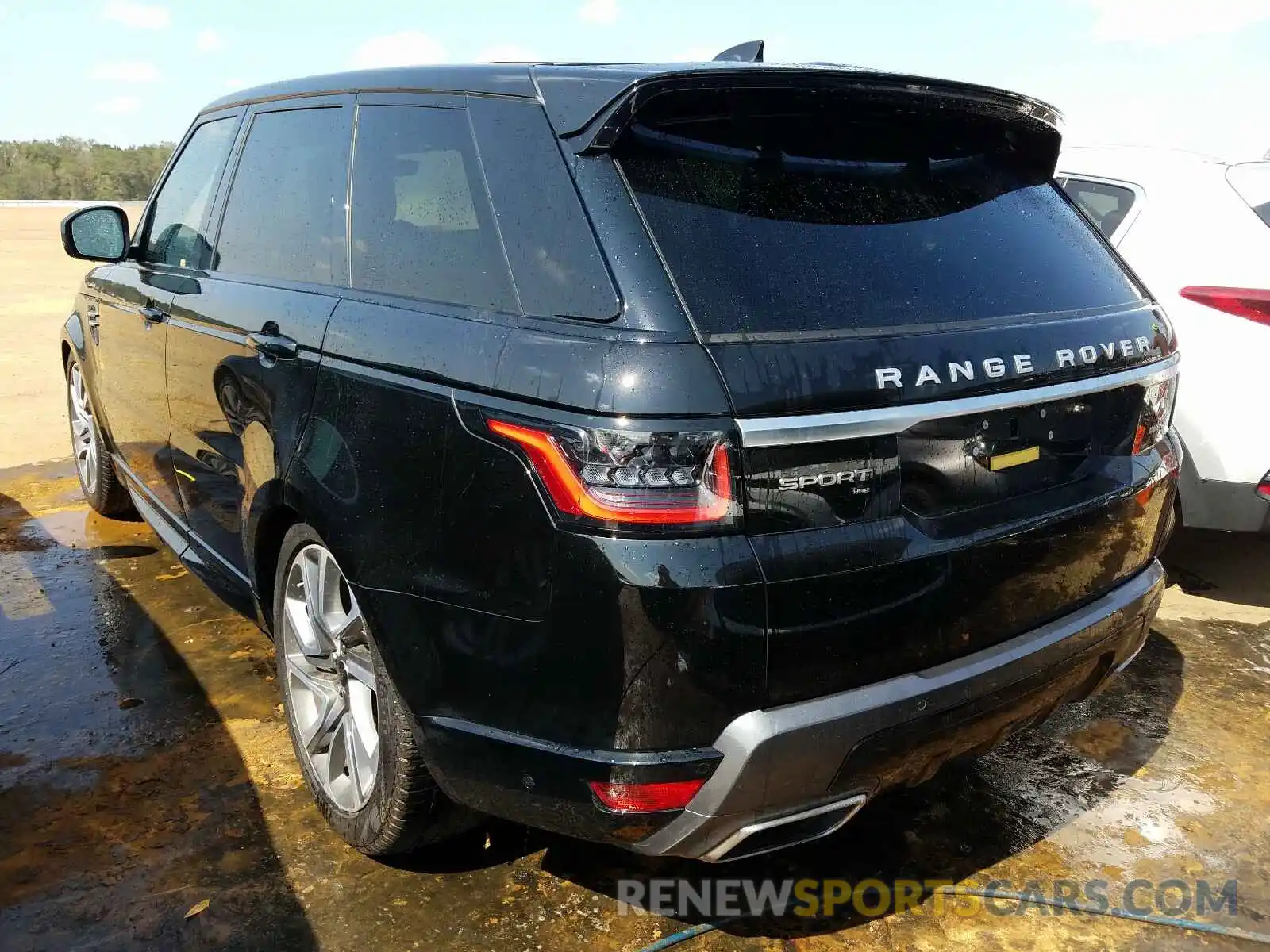 3 Фотография поврежденного автомобиля SALWR2SU1LA723892 LAND ROVER RANGEROVER 2020