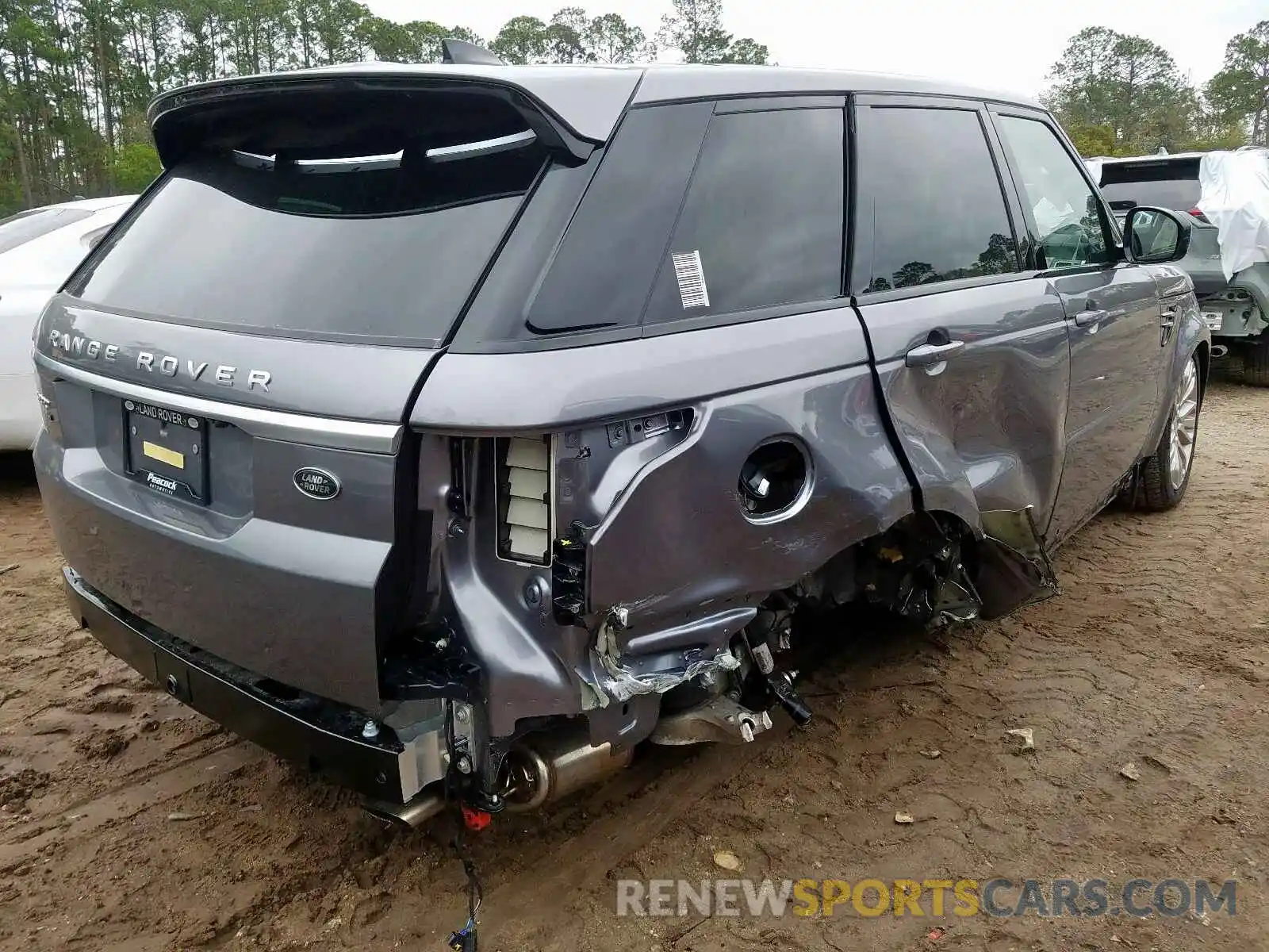 4 Photograph of a damaged car SALWR2SU1LA887353 LAND ROVER RANGEROVER 2020