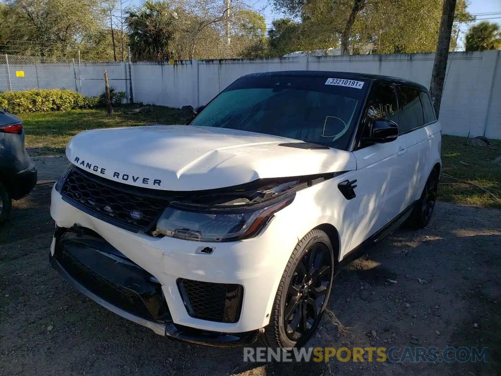 2 Photograph of a damaged car SALWR2SU4LA717858 LAND ROVER RANGEROVER 2020