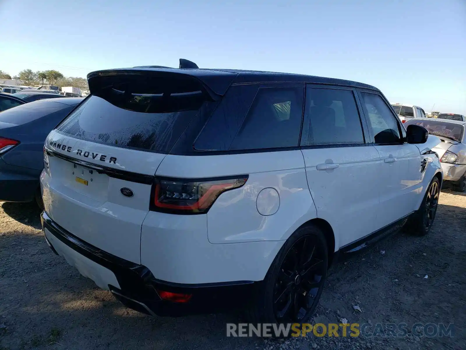 4 Photograph of a damaged car SALWR2SU4LA717858 LAND ROVER RANGEROVER 2020