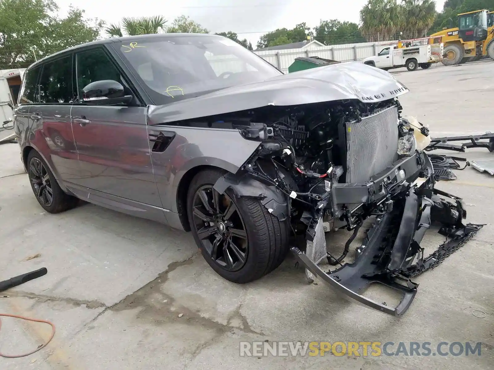 1 Photograph of a damaged car SALWR2SU4LA878176 LAND ROVER RANGEROVER 2020