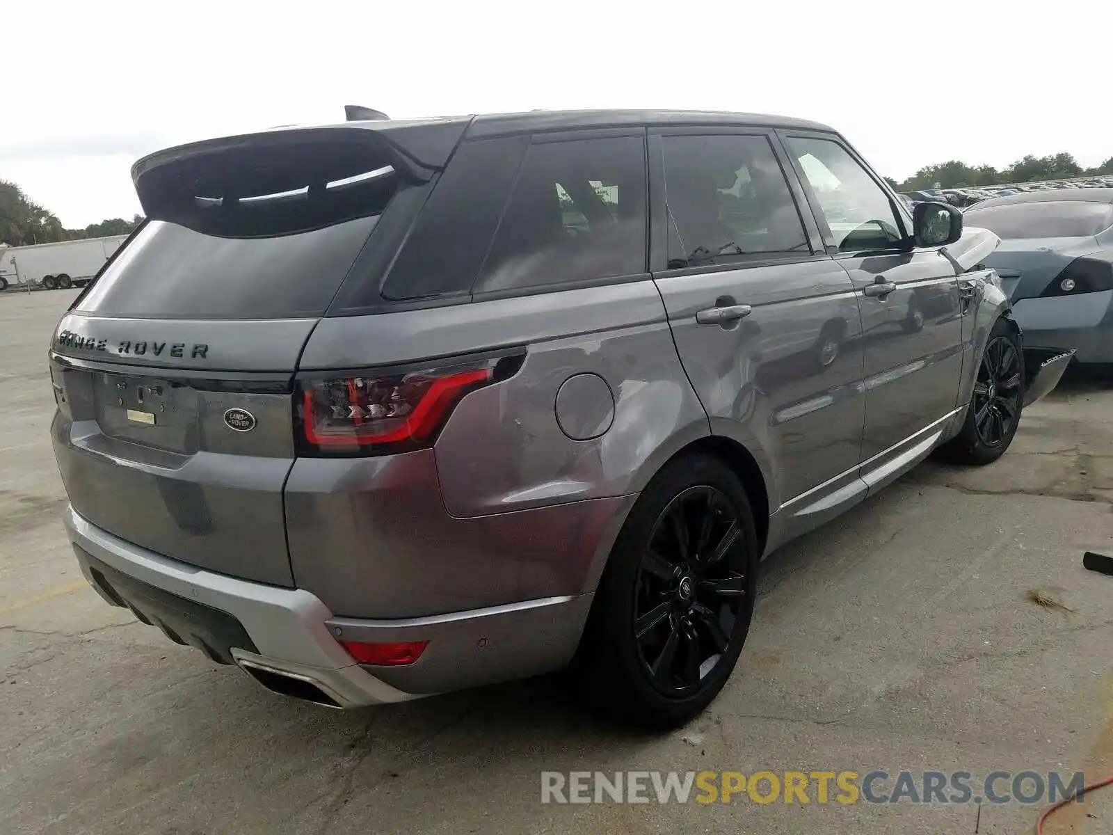 4 Photograph of a damaged car SALWR2SU4LA878176 LAND ROVER RANGEROVER 2020