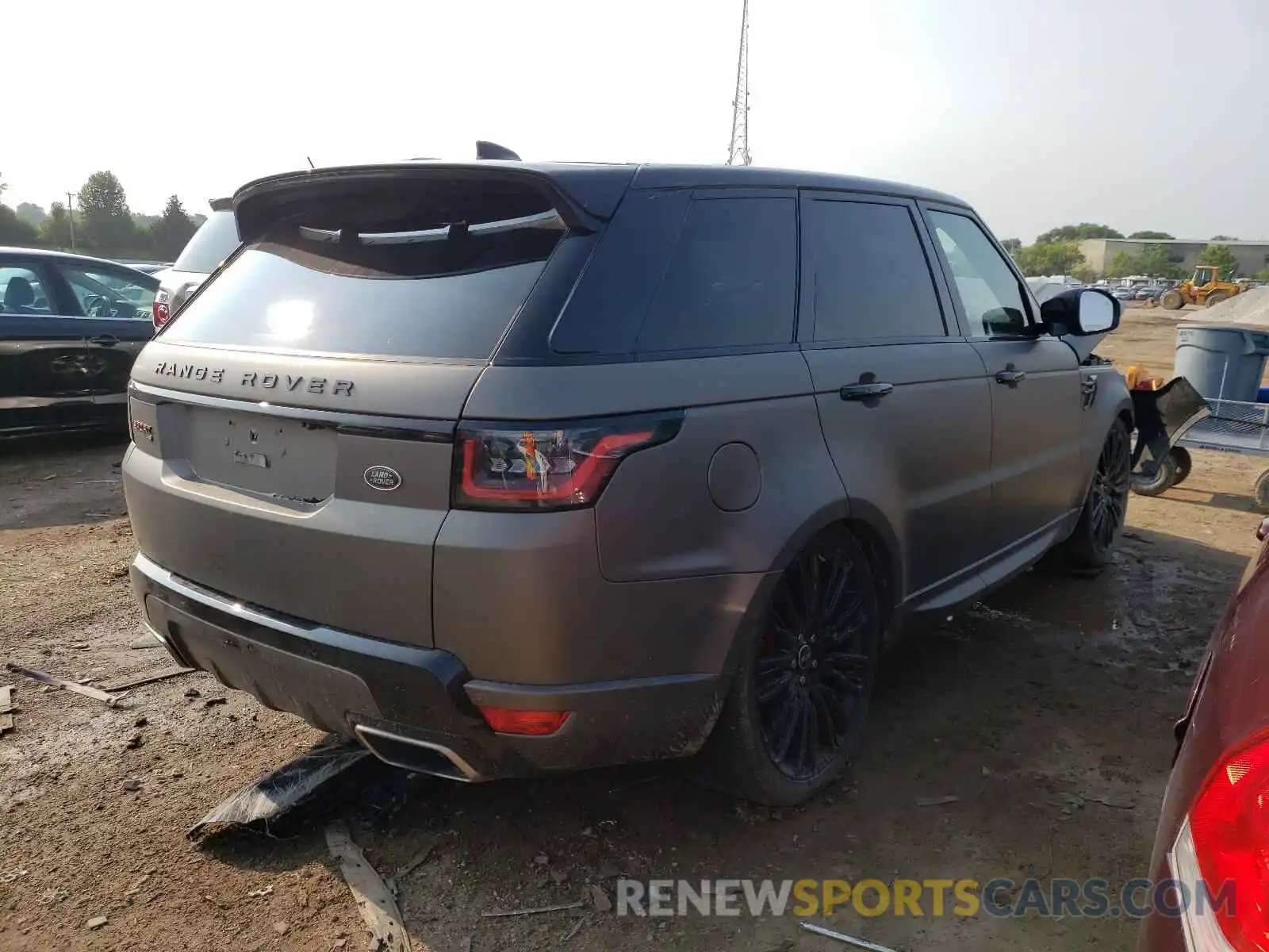 4 Photograph of a damaged car SALWR2SU5LA883385 LAND ROVER RANGEROVER 2020