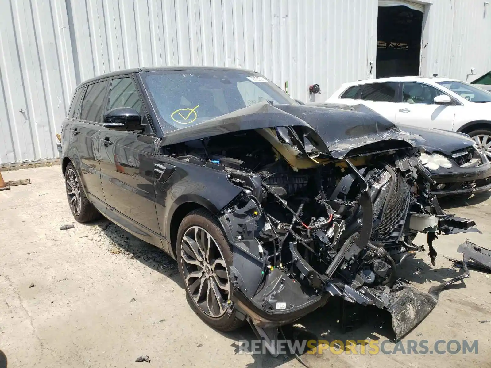 1 Photograph of a damaged car SALWR2SU5LA891583 LAND ROVER RANGEROVER 2020